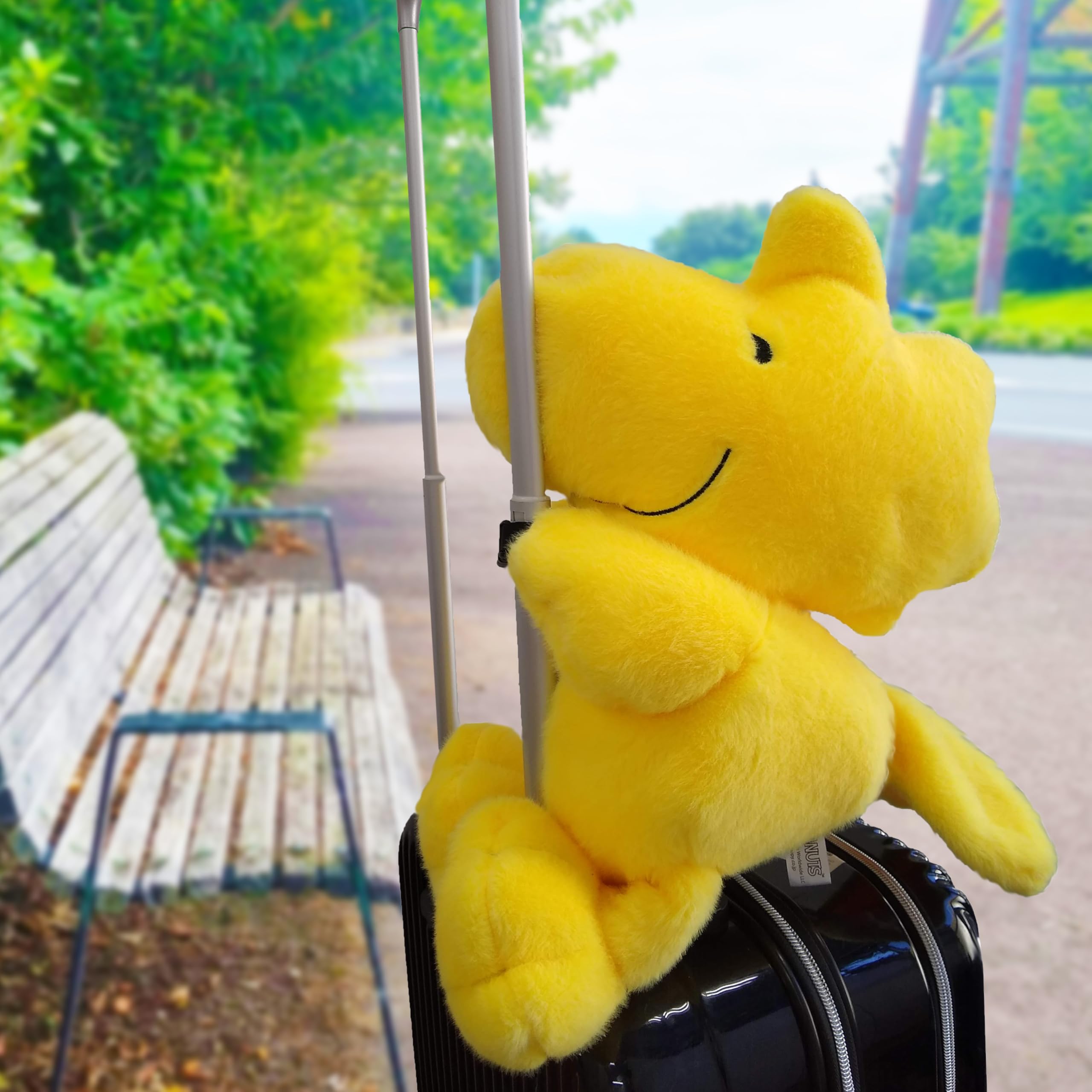 Amazon｜SNOOPY トラベル ネックピロー 空気枕 マイクロビーズ 