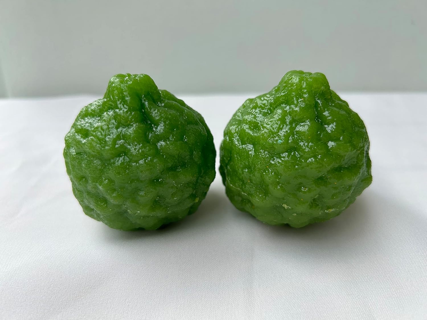 ( Pack of 2) Fake Kaffir Lime Artificial Vegetable for Display Kitchen Decor