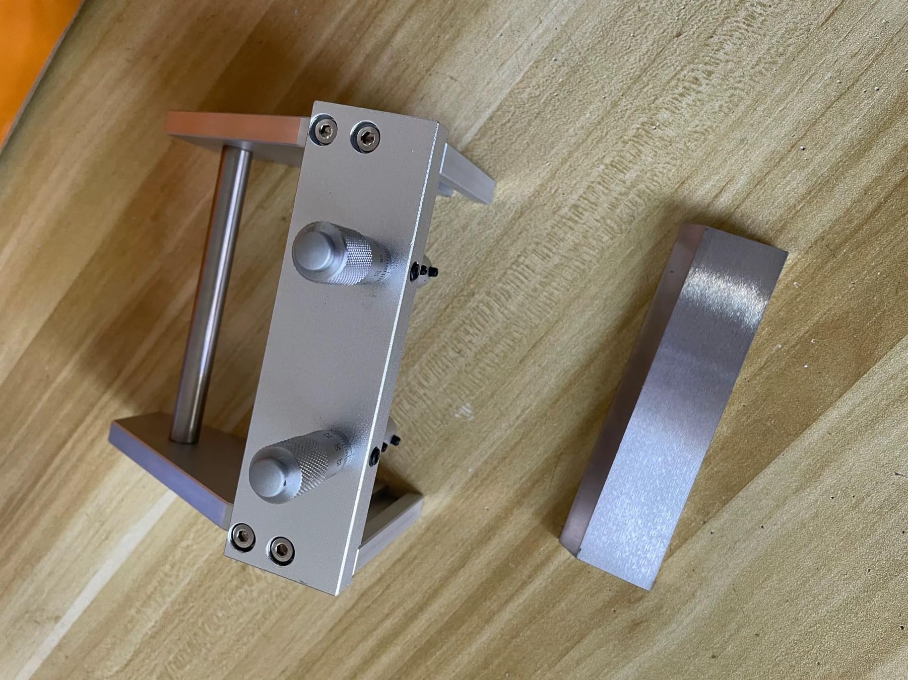 Aplicador de recubrimiento de película de succión magnética ajustable con control micrométrico (0-3500μm)(Stainless Steel 100mm)