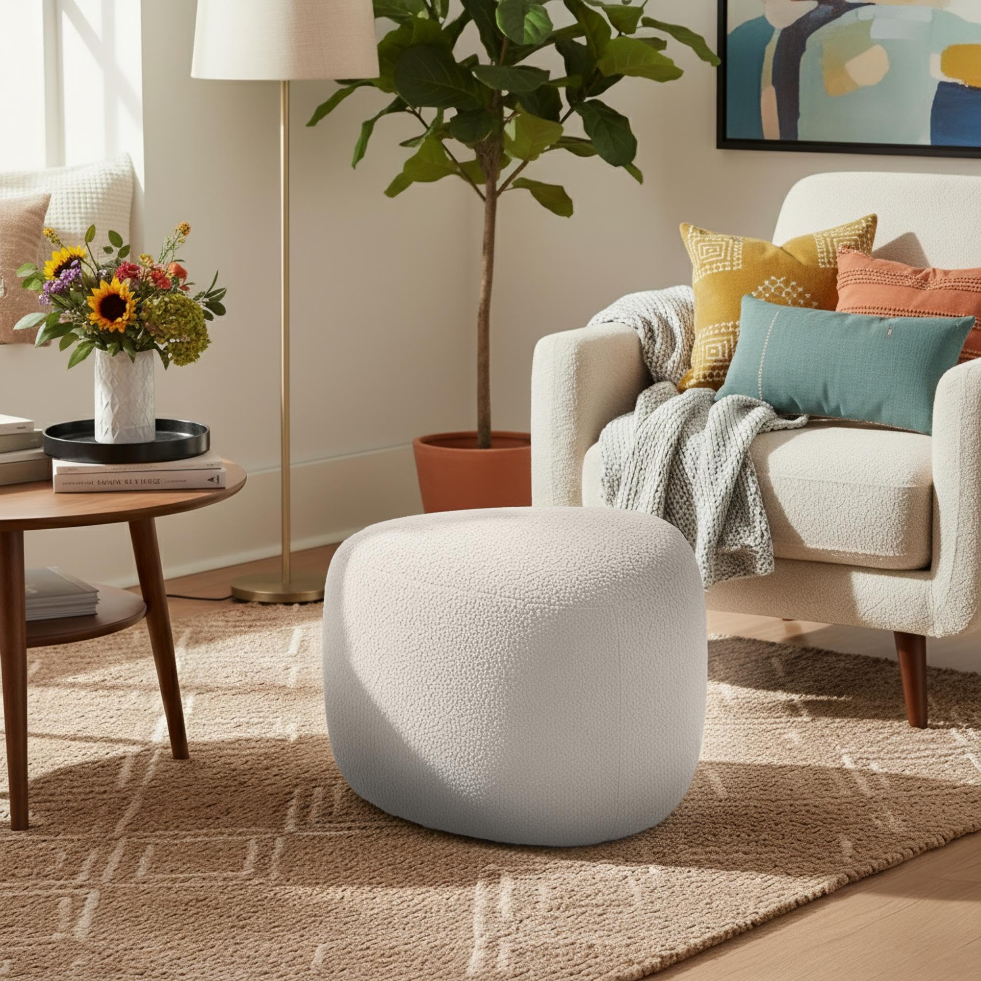CLP Pouf ovale Alfrisa, pouf imbottito in tessuto Teddy, poggiapiedi imbottito per soggiorno e camera da letto, struttura in legno stabile, Colore:crema