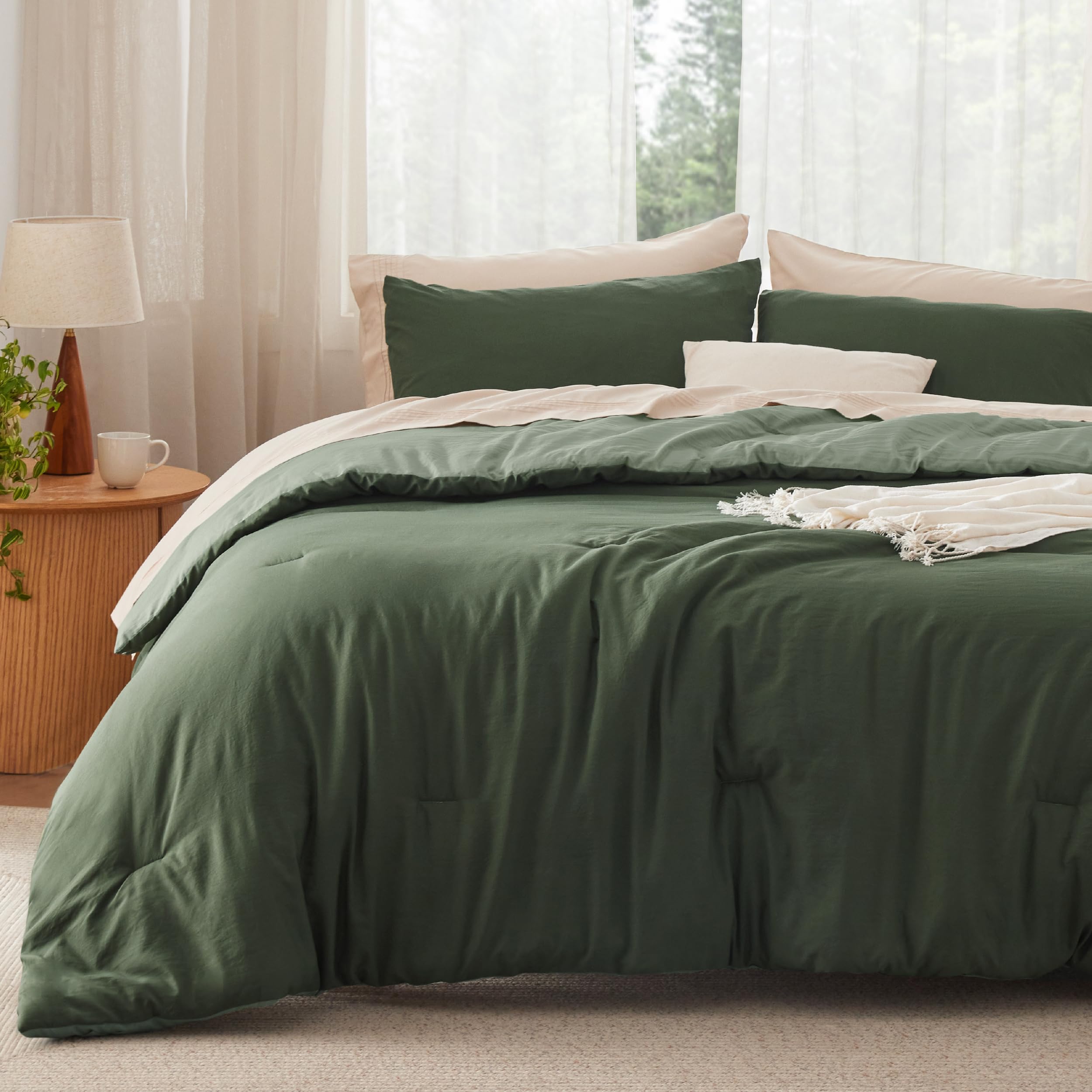 Bedsure Queen Comforter Set Prewashed 3Pcs Dark Olive Green/Green 90"x90"