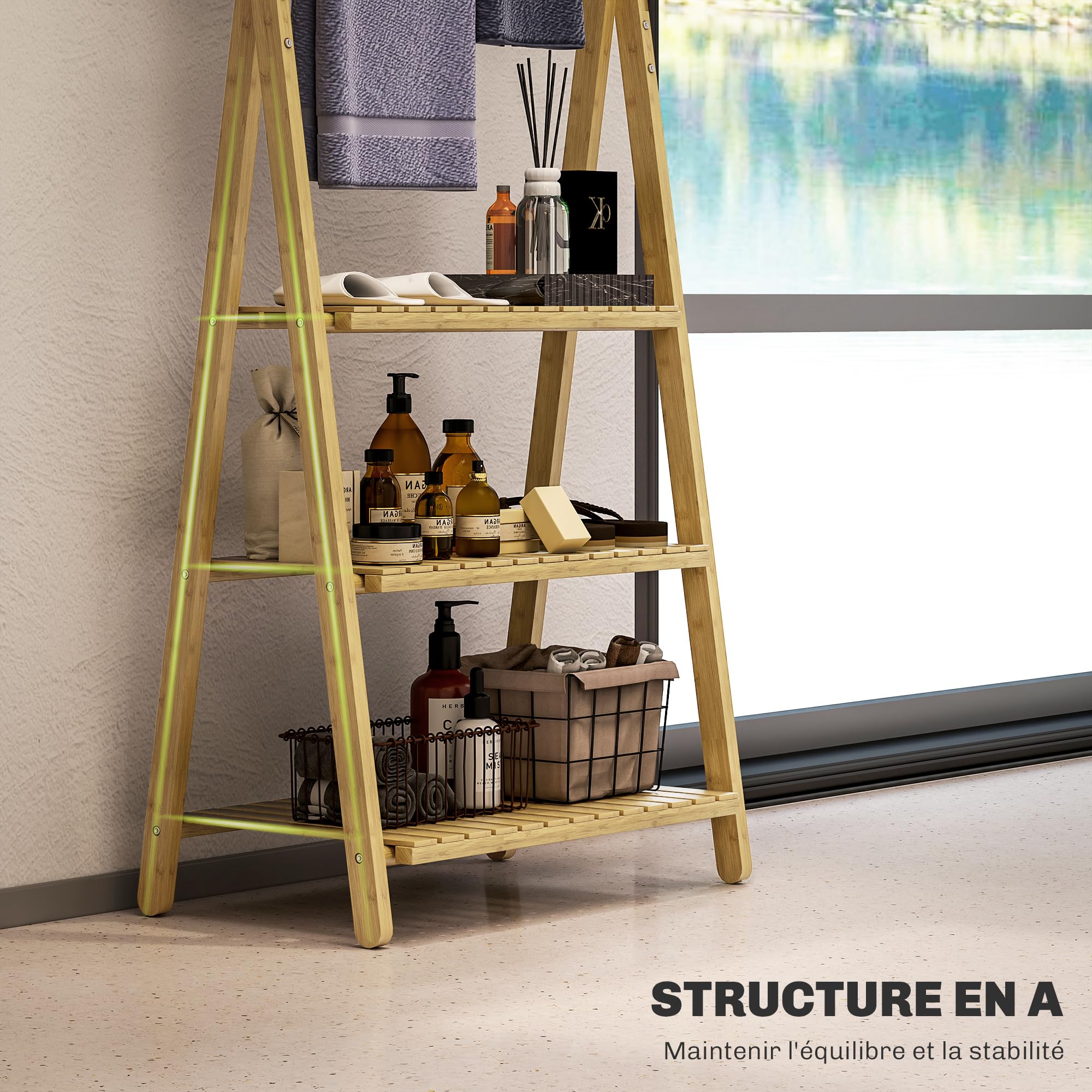 HOMCOM Étagère Salle de Bain en Bambou Pliable 3 Niveaux au Sol étagère à échelle avec Porte-Serviettes, présentoir de Plantes pour Salon, Salle à Manger, Balcon, 53,5x30x153cm, Effet Bois Naturel