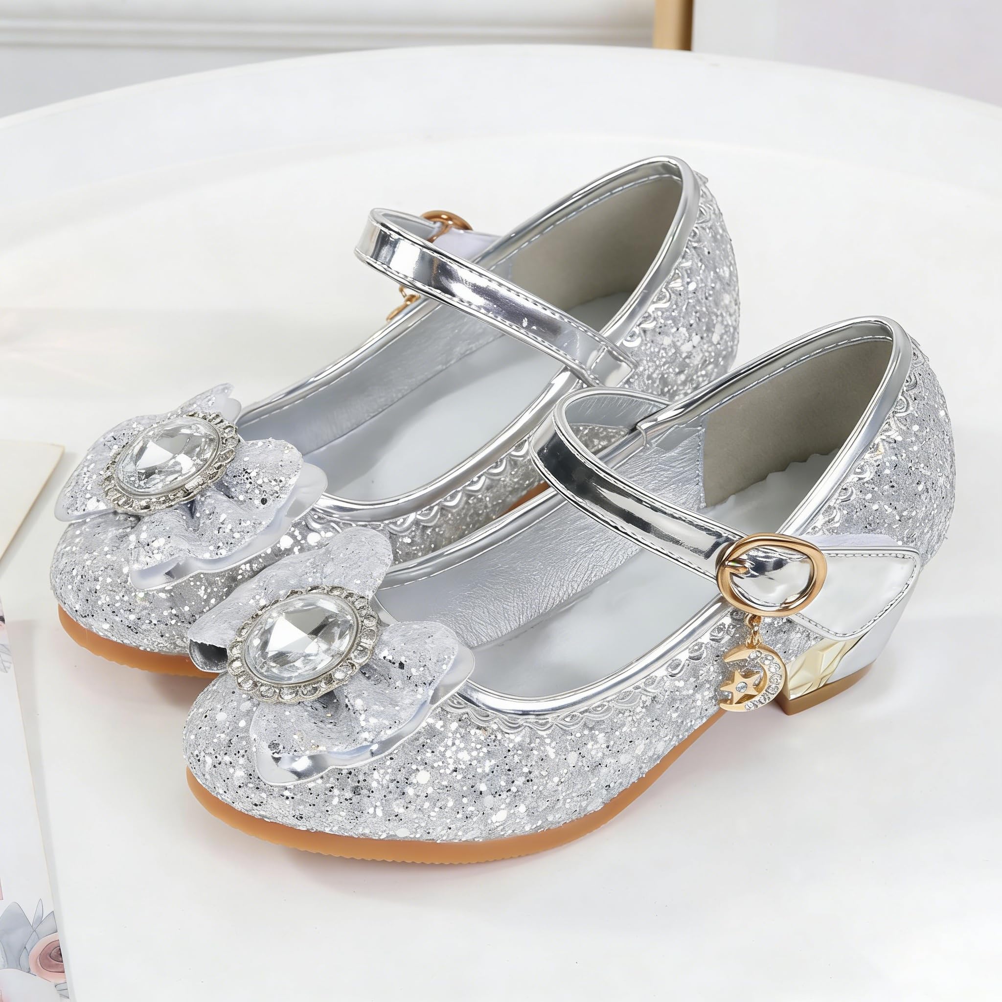 YOSICIL Chaussures de princesse pour fille - Talon bas - Paillettes - Chaussures de mariage - Pour robe de soirée - Carnaval - Carnaval - Danse - Violet - Rose - Argent - Bleu - Taille 27-38, lilas YOSICIL Chaussures de princesse pour fille - Talon bas - Paillettes - Chaussures de mariage - Pour robe de soirée - Carnaval - Carnaval - Danse - Violet - Rose - Argent - Bleu - Taille 27-38, lilas