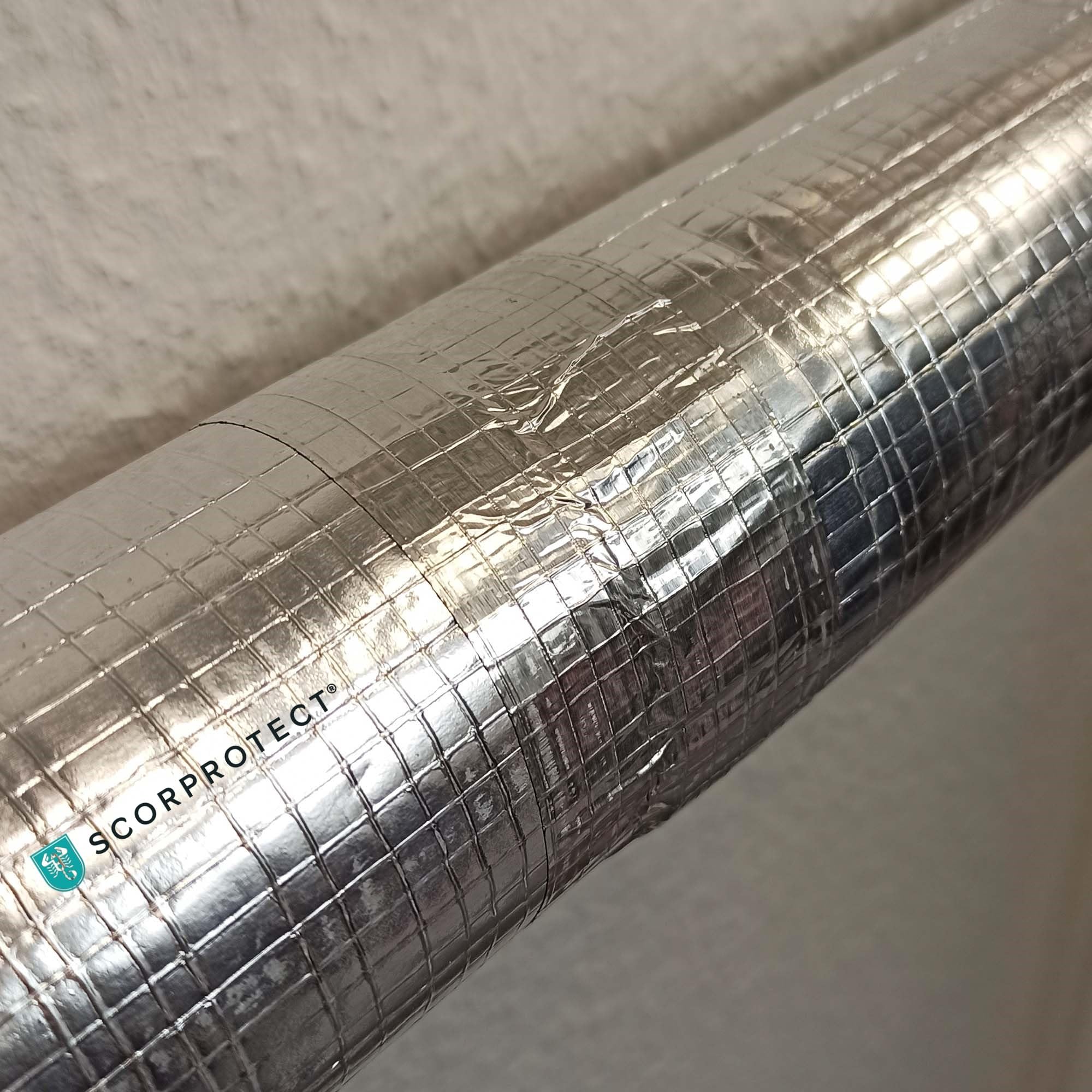 Scorprotect® voller Karton selbstklebende Alu PUR Rohrschale / Rohrisolierung mit Gewebemantel (Alu, 22 x 20 mm x 1 Meter)