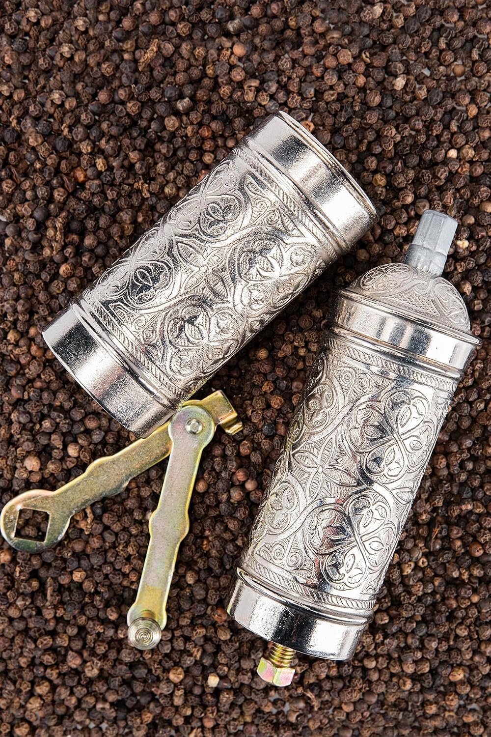 SODEF Authentic Turkish Coffee Grinder, Spice Mill, Manual Hand Grinder, Height 8.7 inches, Width 1.8 inches, Weight 1 lb - Metallic