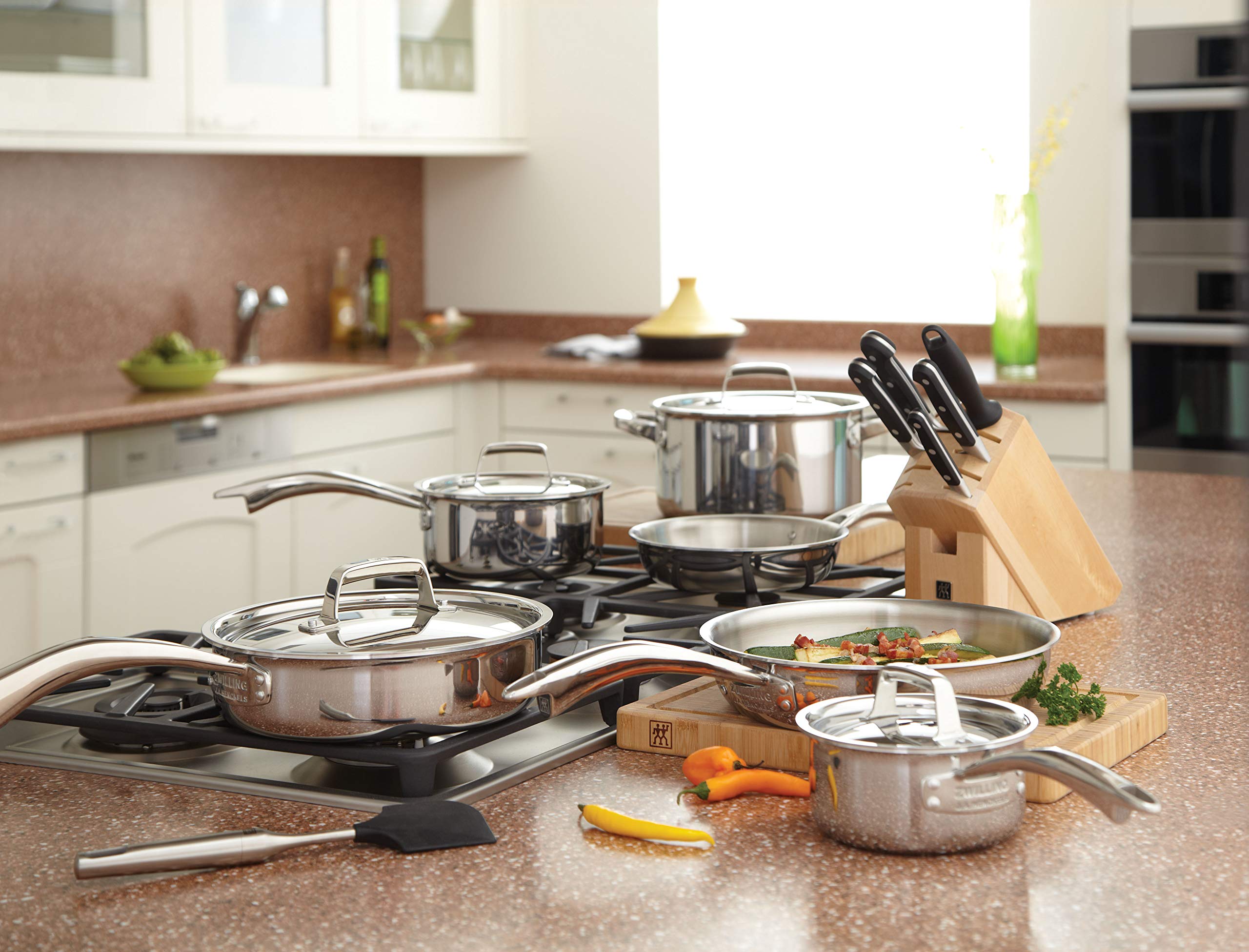 Zwilling J.A. Henckels Truclad 4 Qt. / 3.8 L Saucepan with Lid