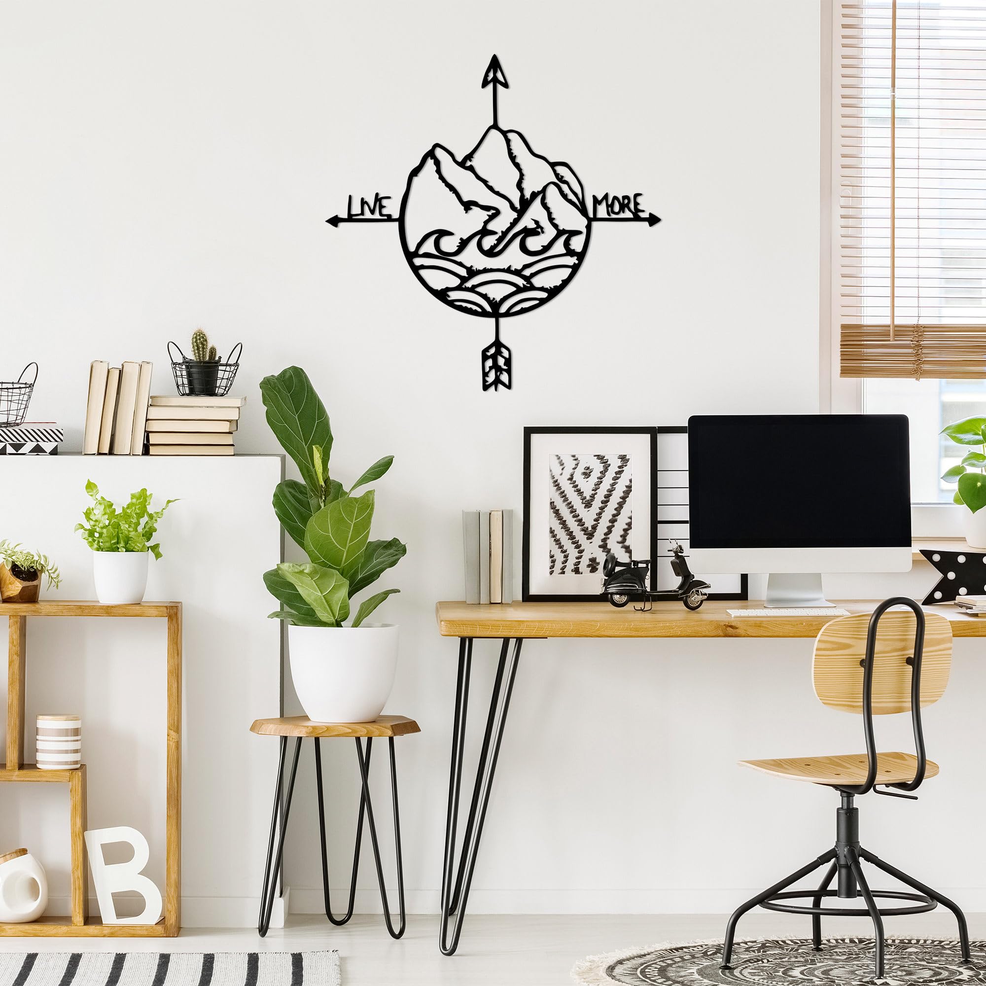 Stylish Black Decorative Metal Wall Accessory, 70 x 70 cm, 100% Metal (1.5 mm Thick), Easy Wall Mounting, Perfect for Modern Home Decor