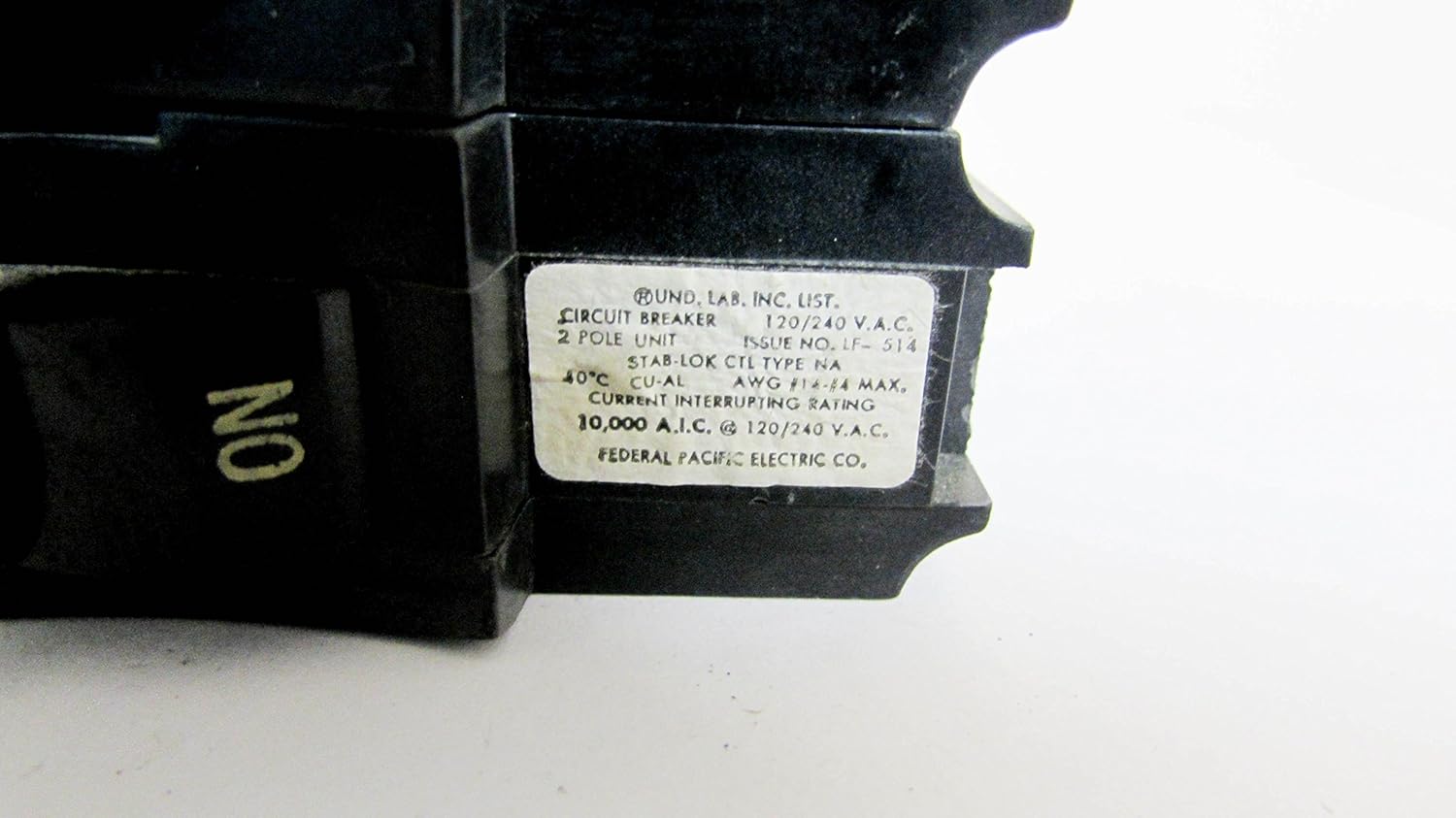 NA230 - Federal Pacific Circuit Breakers