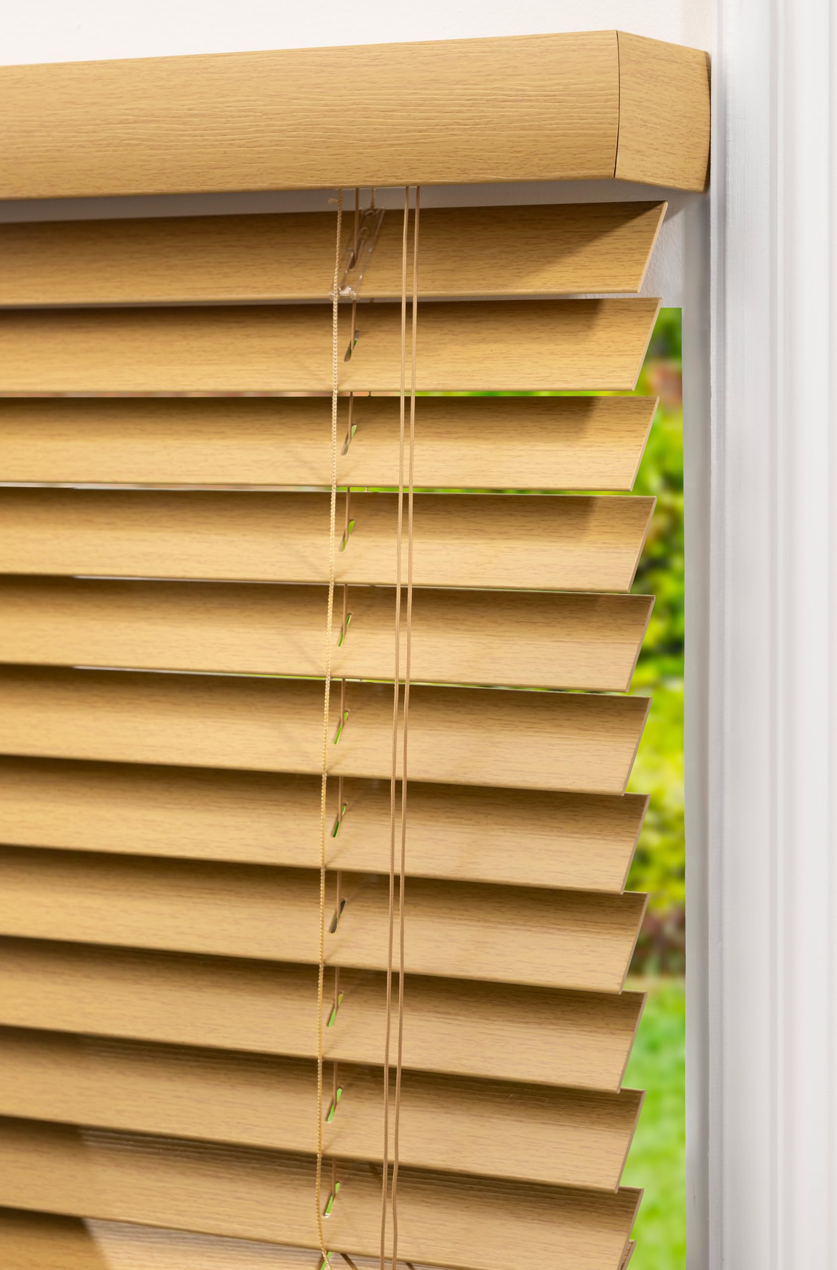 Lister Cartwright Woodgrain Fauxwood Venetian Blinds for Windows 50mm – Trimmable, Easy Fit Curtains, Child Safe – Durable Home & Office Blind(Oak, 165 W x 120 H cm)