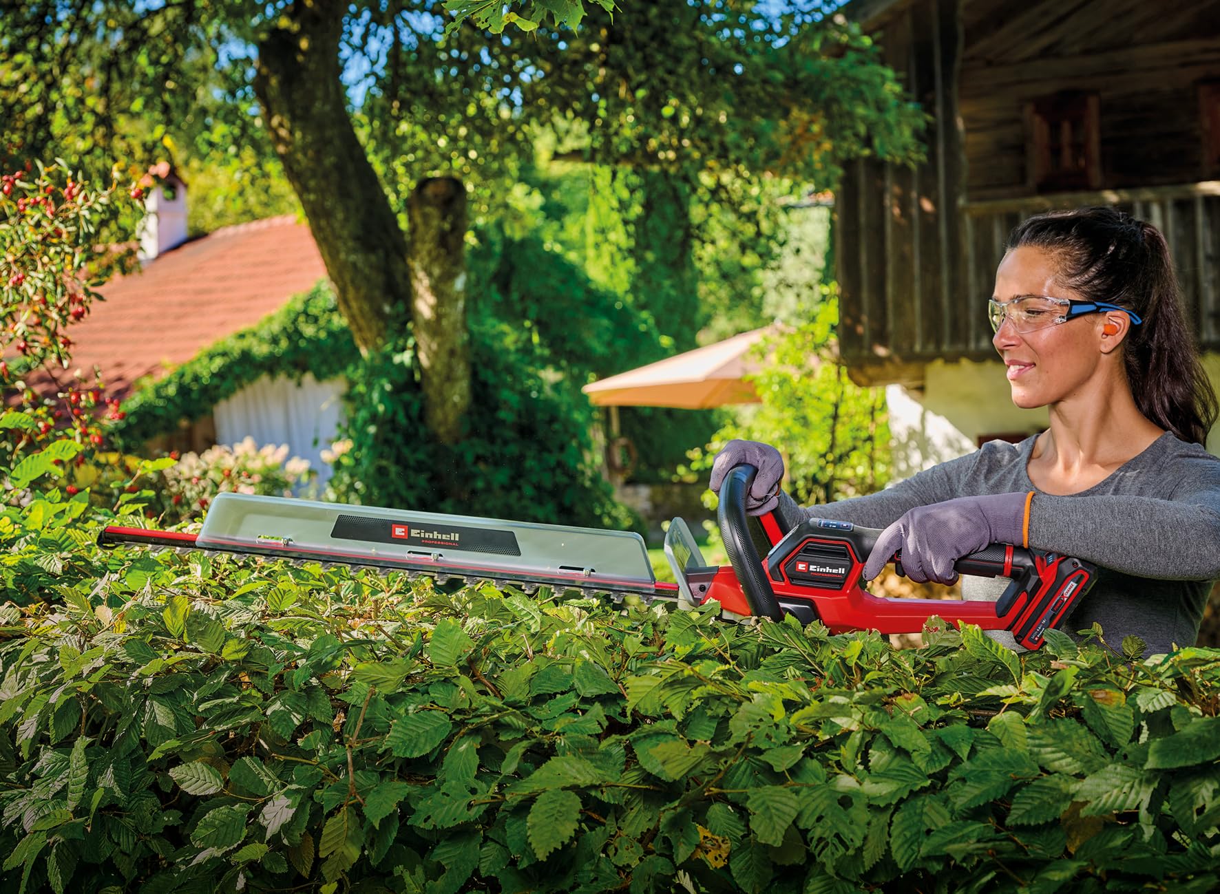 Tagliasiepi a batteria GP-CH 18/50 Li BL-Solo Power X-Change di Einhell Professional (18 V, lunghezza di taglio 50 cm, distanza tra i denti 20 mm, Brushless, sistema antibloccaggio, senza batteria)