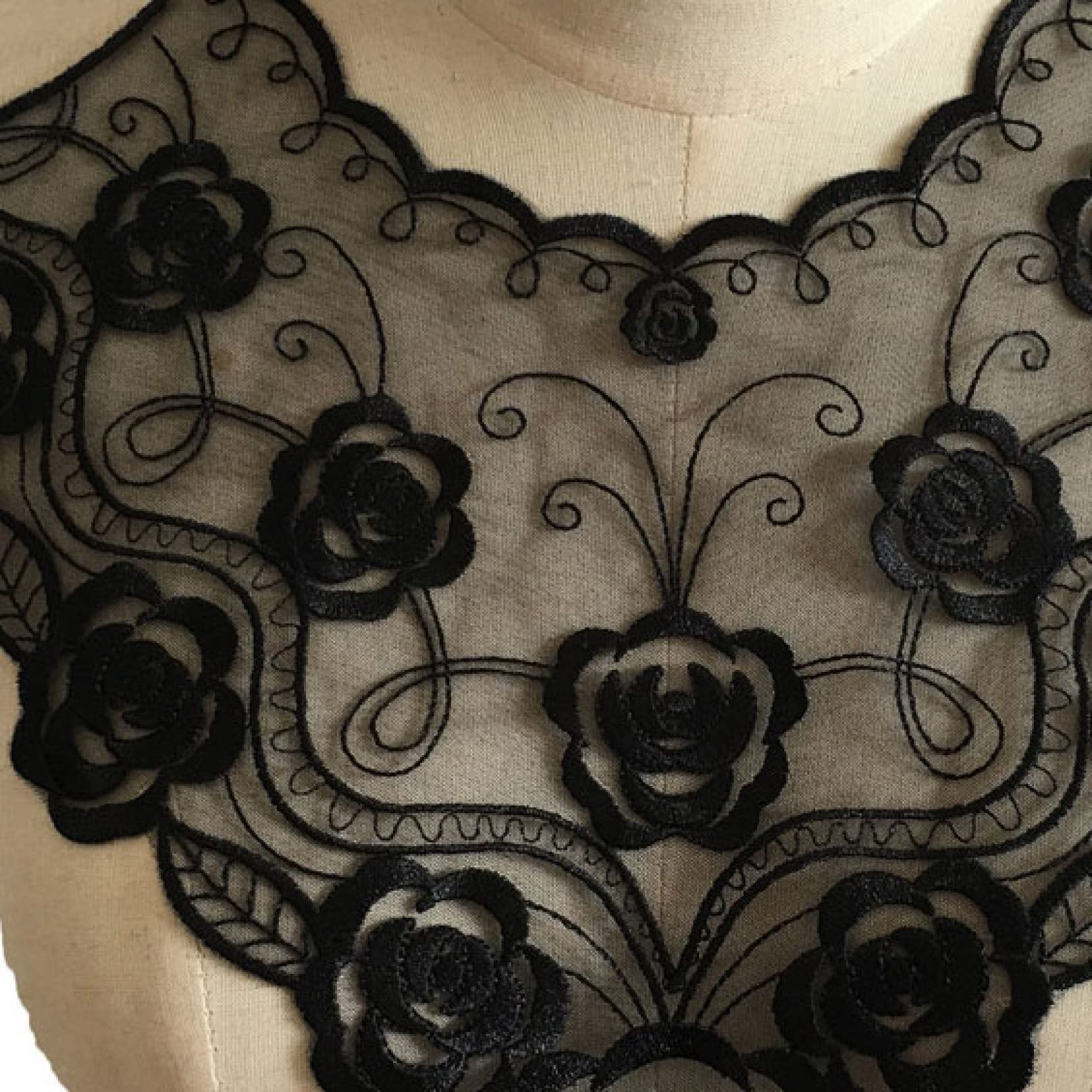 2pcs Black Organza Embroidery Venise Lace Neckline Collar