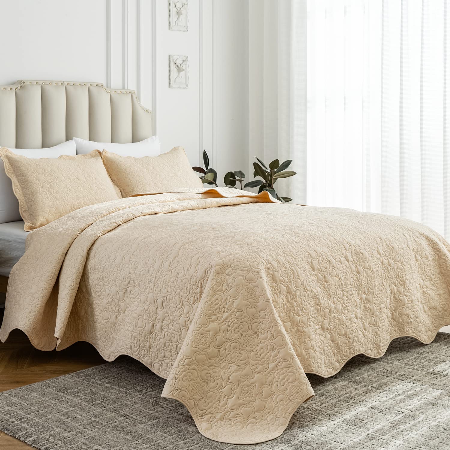 Auemtyn Quilt Set Queen Size, Comforter Bedding Cover Lightweight Bedspread, Soft Microfiber Reversible Bed Coverlet for All Season (1 Quilt,2 Pillow Shams)-image-24