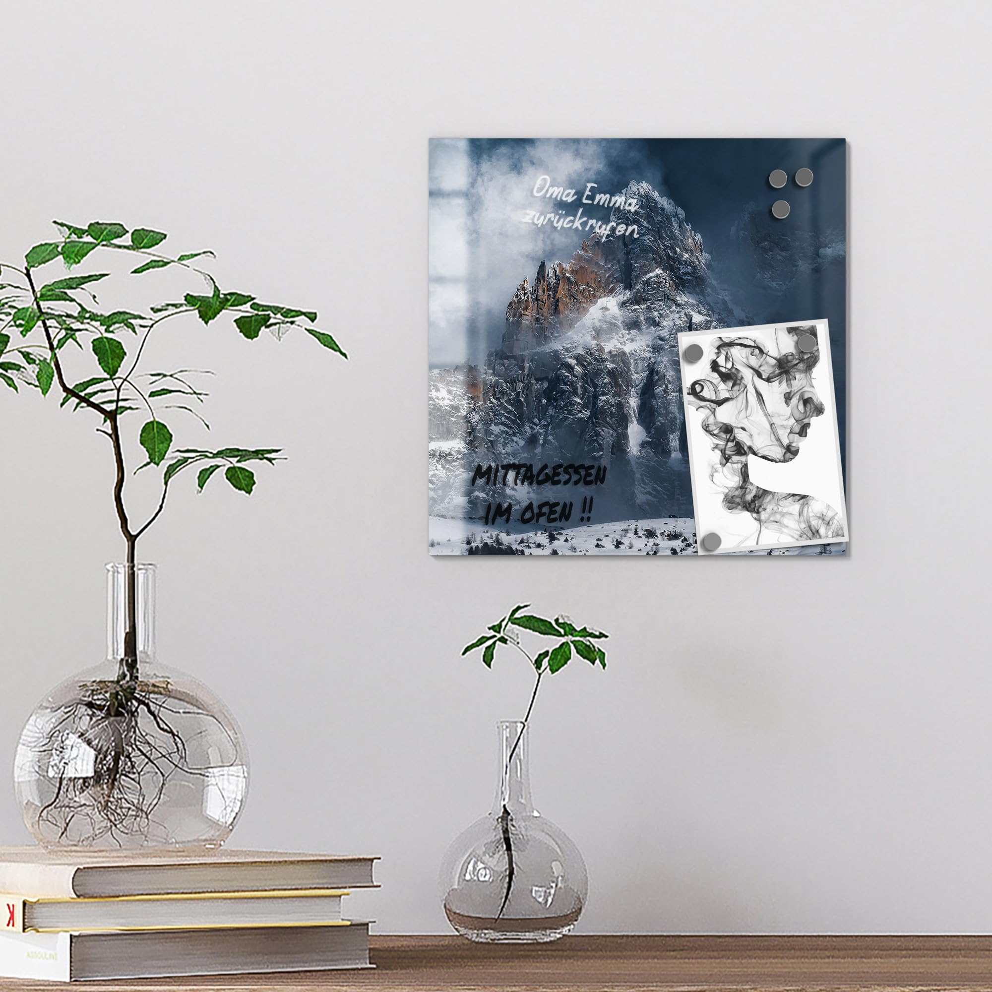 DEQOART Pizarra magnética de cristal | 30 x 30 cm grande | diseño "picos en la luz antiniebla" | pizarra magnética con imanes, bolígrafo y paño para cocina y oficina | Pizarra magnética y se puede