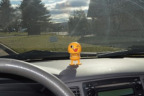 Miniatura 4 de SciencePurchase Cara guiñando con lengua Bobblehead figura decoración de coche  Lindo juguete de decoración interior recuerdo de fiesta adorno de