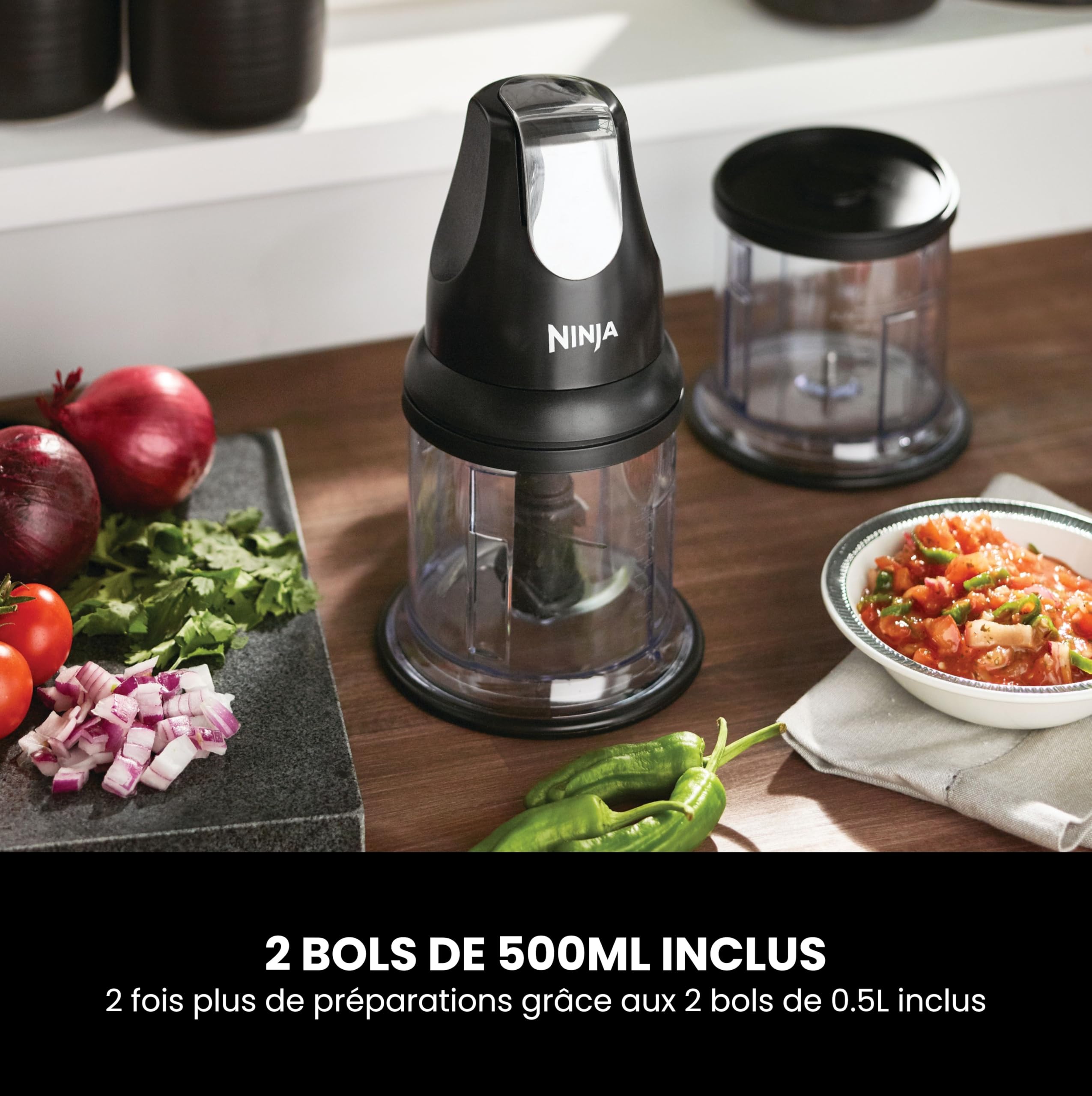 Ninja Express Chop Mini-hachoir électrique à herbes et légumes, pour hacher, émincer et réduire en purée les aliments afin de réaliser sauces, purées et soupes, Mixeur compact noir NJ1002EUBK
