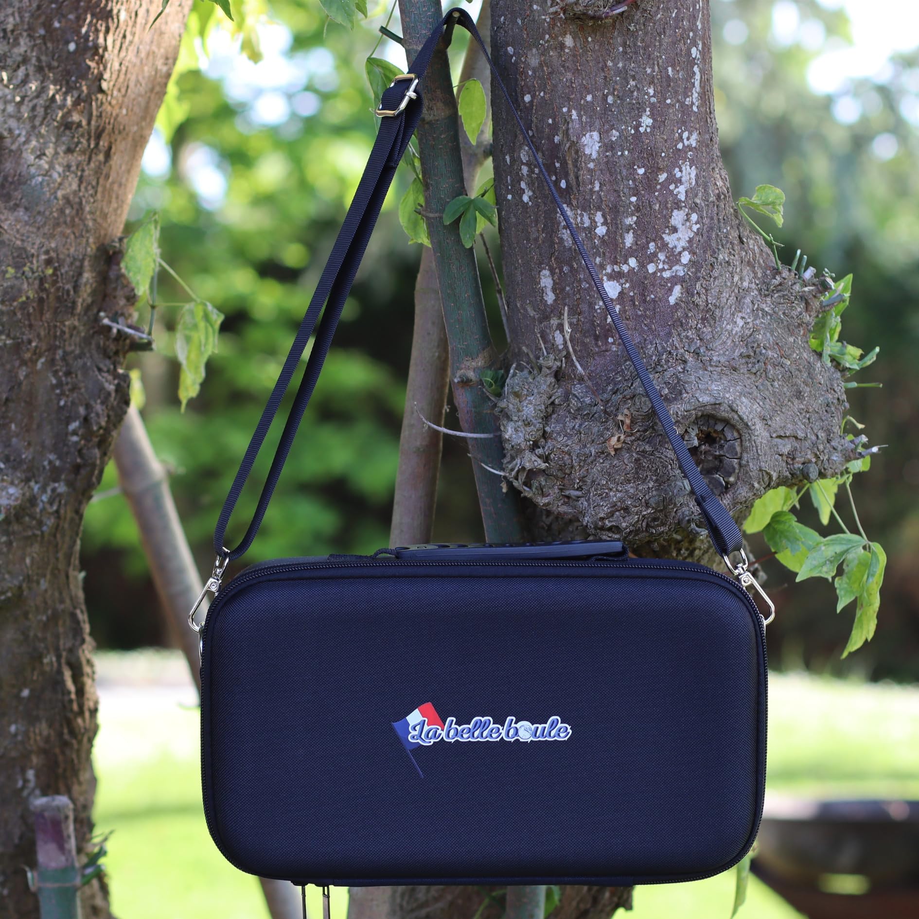 Tasche für Boccia, Hartschale, 3 Kugeln bis 8 cm, Tripletttasche für Petanque, Transporttasche, leiser Transport, verstellbarer Schultergurt, integrierter Griff, einzeln verkauft