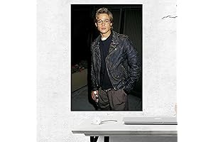 Inglorious Basterds Brad Pitt Leonarda DiCaprio Movie Poster