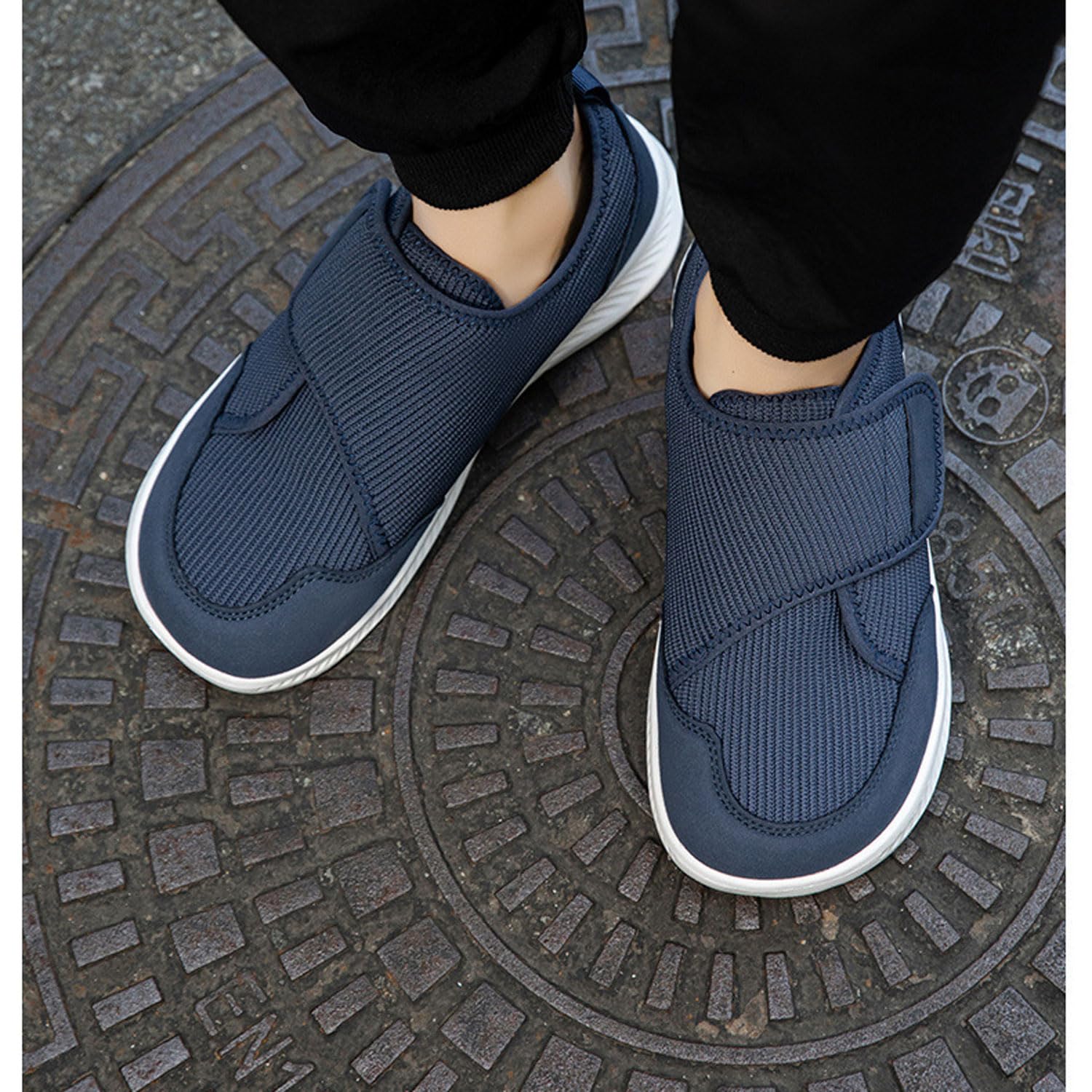 Punta Larga Scarpe Diabetici per Uomo Donna Extra Larghe per Piedi Gonfi Ortopediche Sneaker Casual con Strappo Regolabile Leggere e Comodo Antiscivolo