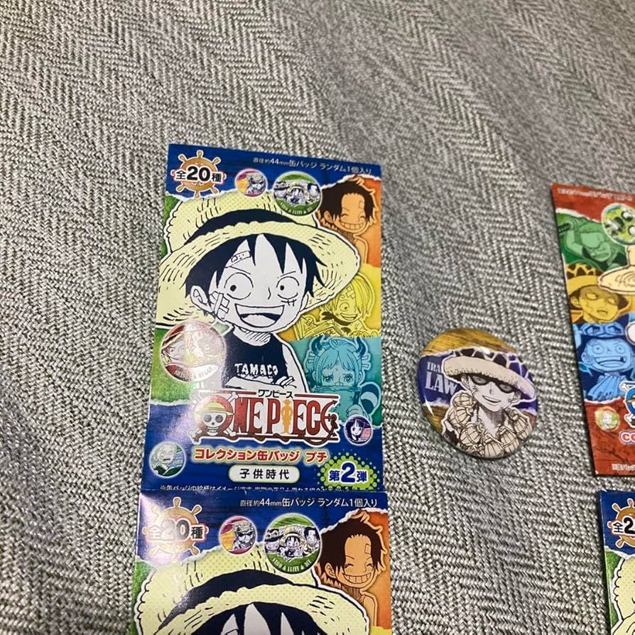 ワンピース　ゾロ　バースデイ缶バッジ　子供時代　缶バッジ　セット Amazon | ワンピース ONE PIECE 麦わらストア限定 バースデー缶