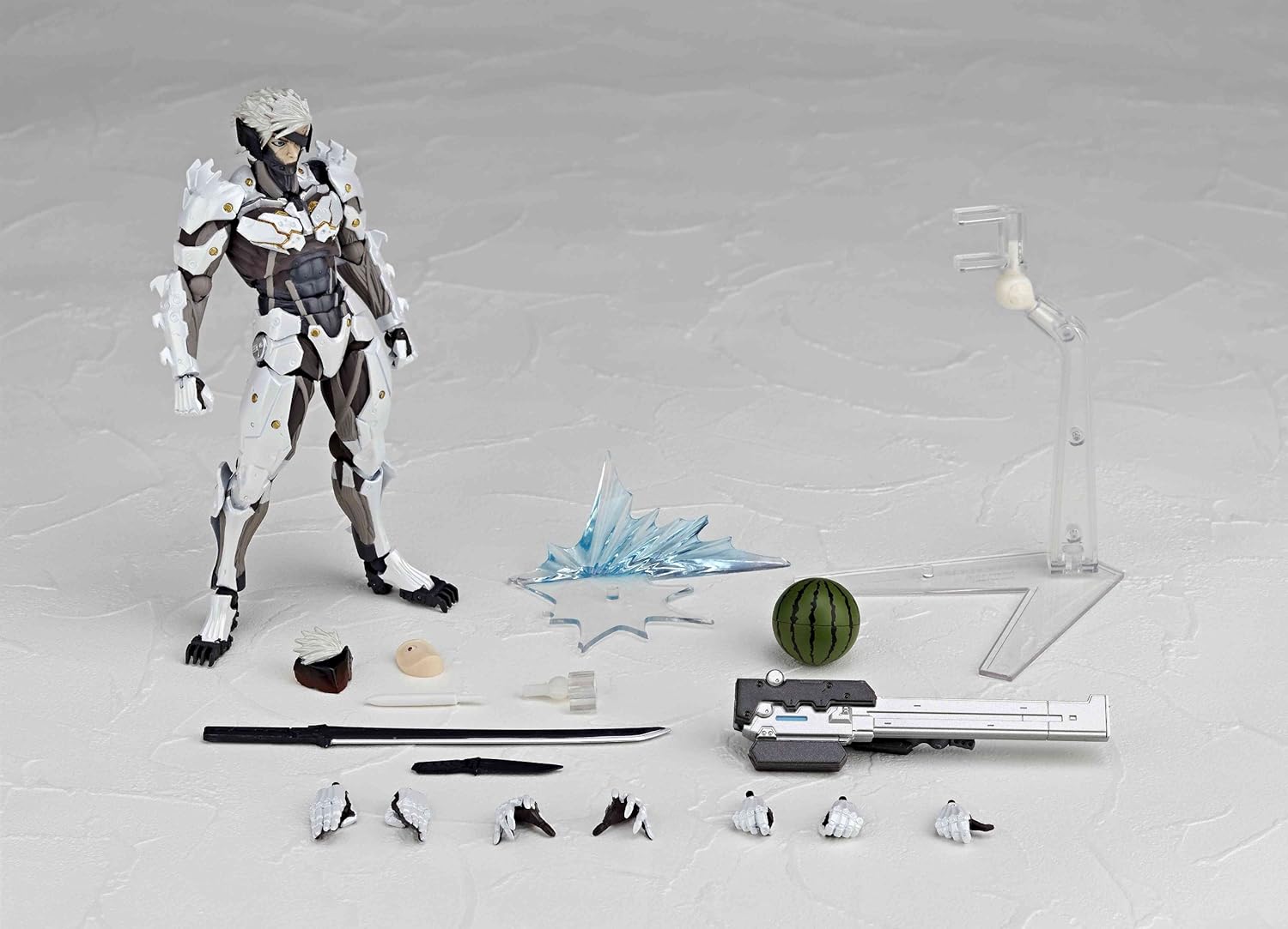 Blасk Frіdау - 50% оƒƒ Revoltech Yamaguchi NO.140EX Raiden White Armour by Kaiyodo