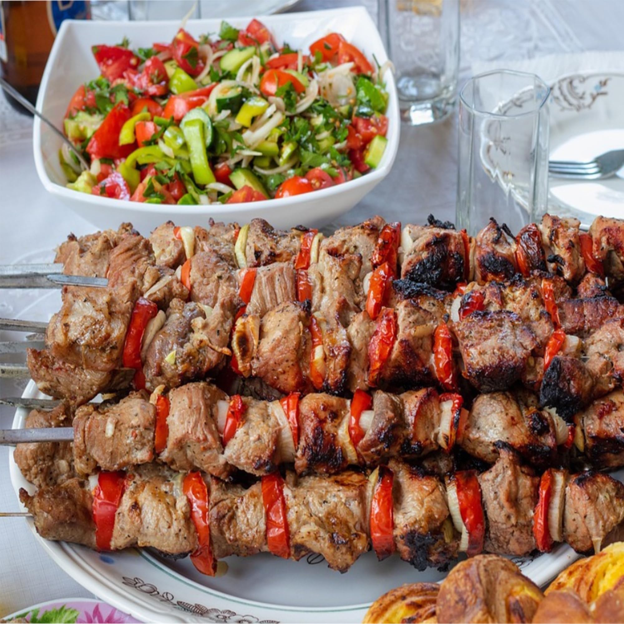 Hakka szpikulce do grilla ze stali nierdzewnej, 58 cm, wytrzymałe, duże, szerokie grillowanie, wielokrotnego użytku, z antypoślizgowym uchwytem pierścieniowym, zestaw 10 sztuk