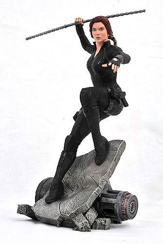 Miniatura 4 de Diamond Select Toys Marvel Premier Collection: Avengers Endgame - Estatua de viuda negra, multicolor