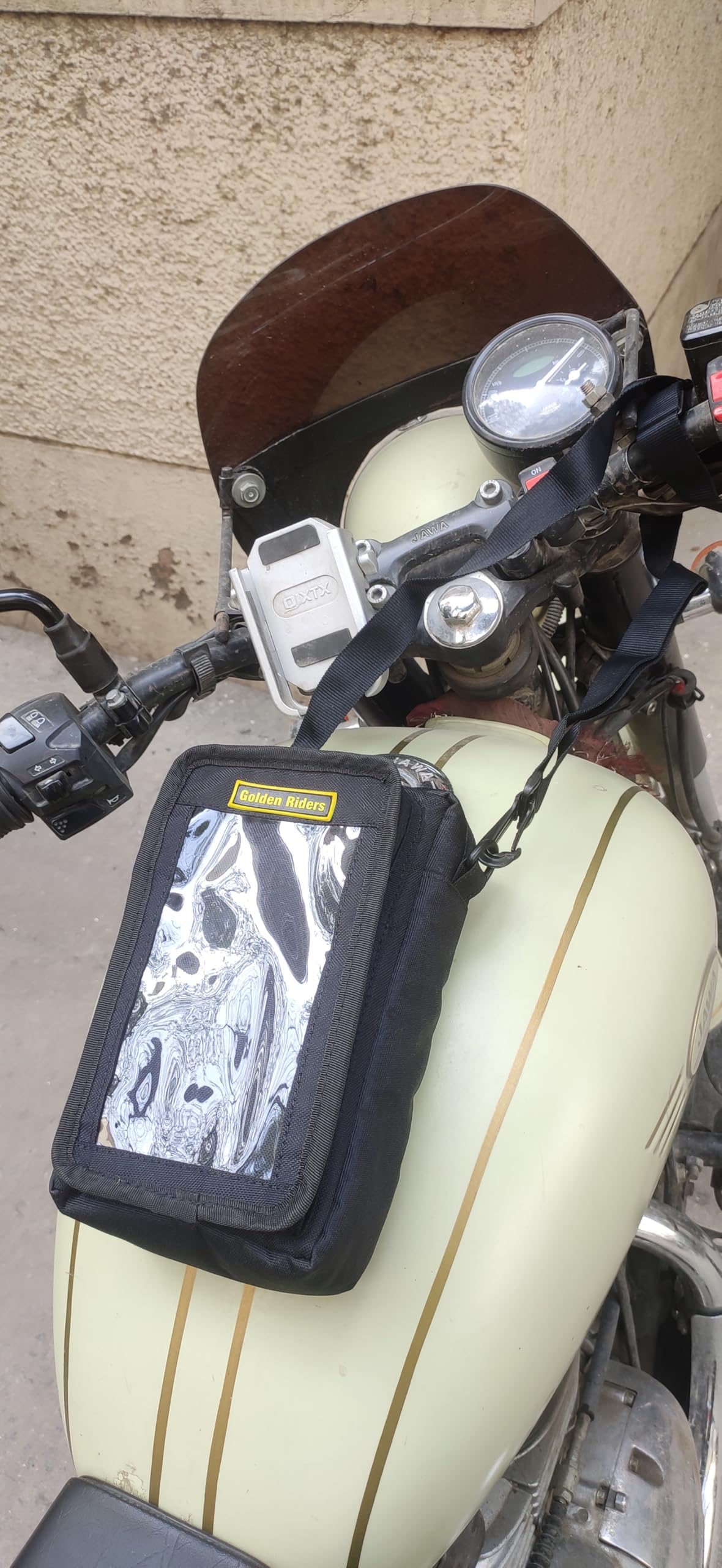 GR GOLDEN RIDERS Fabric | M Poche | Compact Magnetic Motorcycle Tank Bag for (Mobile Pouch) Mobile Navigation