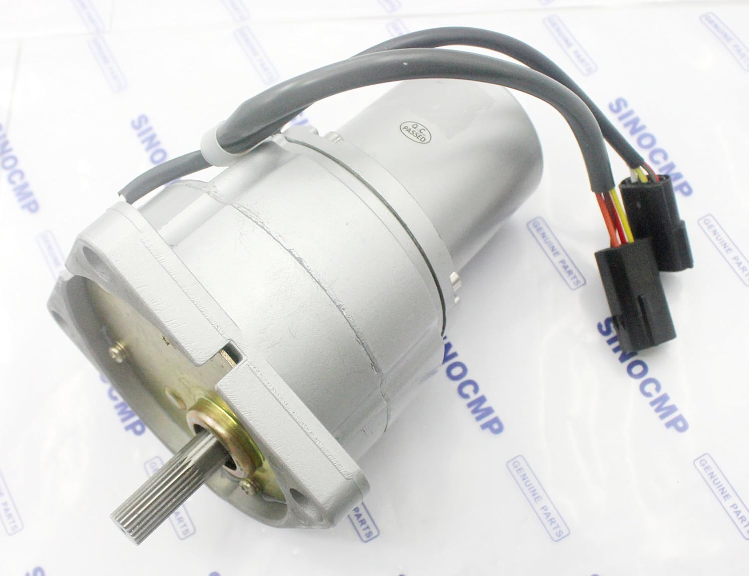 SINOCMP YN20S00002F2 YN20S00002F1 Excavator Throttle Stepping Motor for Kobelco SK200-6E SK230-6E SK170-8 SK210-8 SK210LC-8