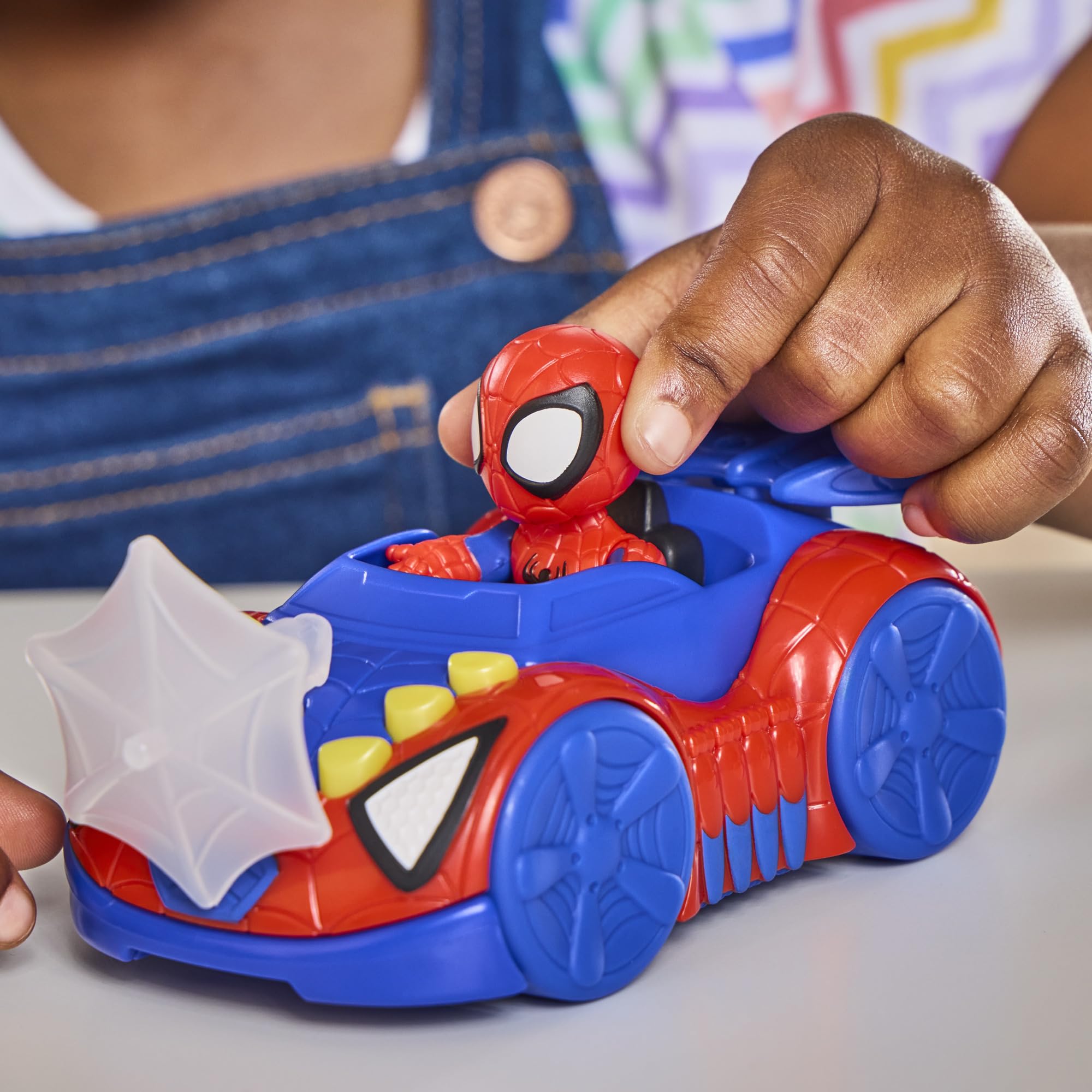 Marvel Spidey and His Amazing Friends Spidey Web Crawler Toy Car with 7.6-cm (3 Inch) Action Figure & Accessory - Image 3