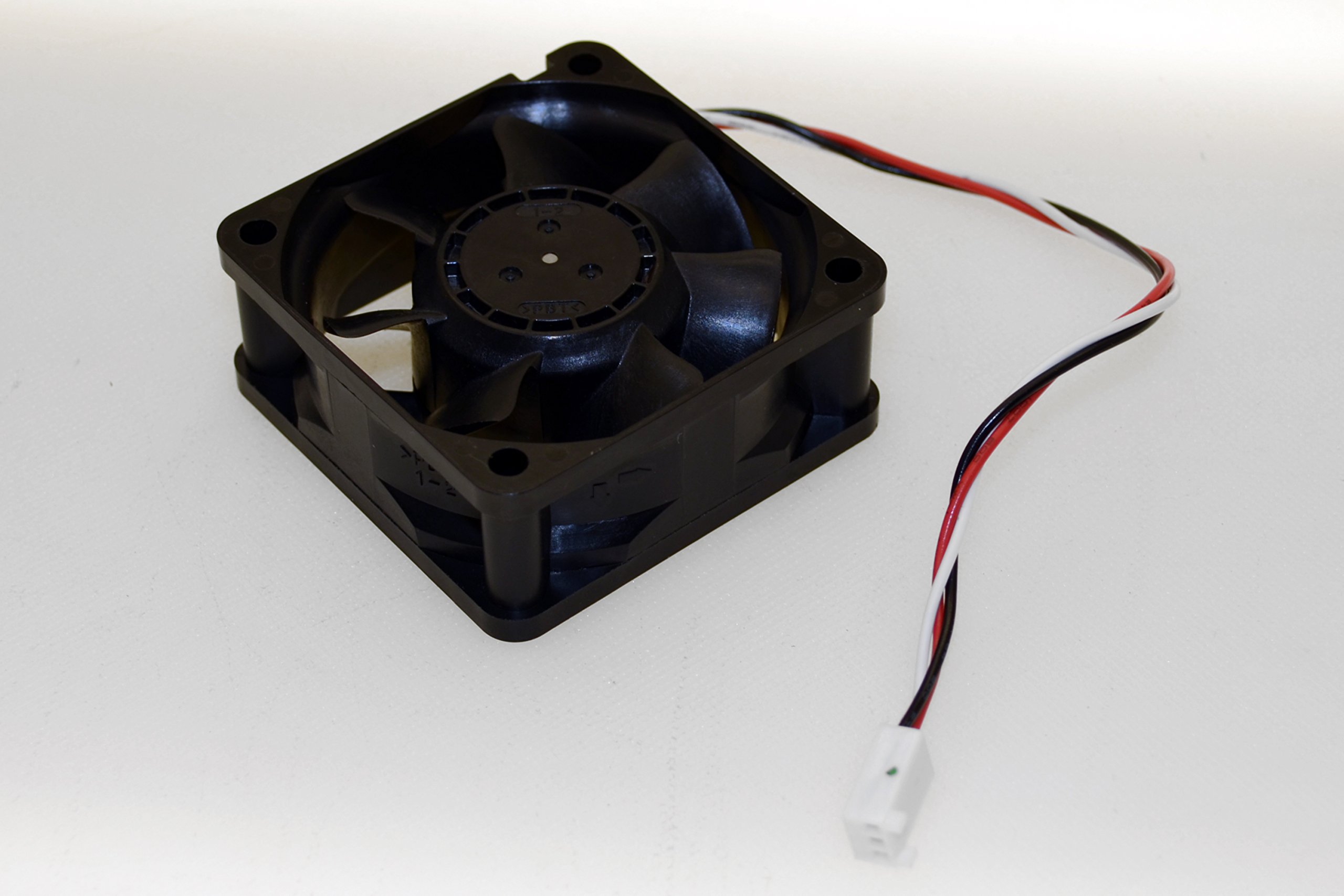 Amazon.co.jp: 60 mm x 25 mm 12 V高速度3ピンボール軸受