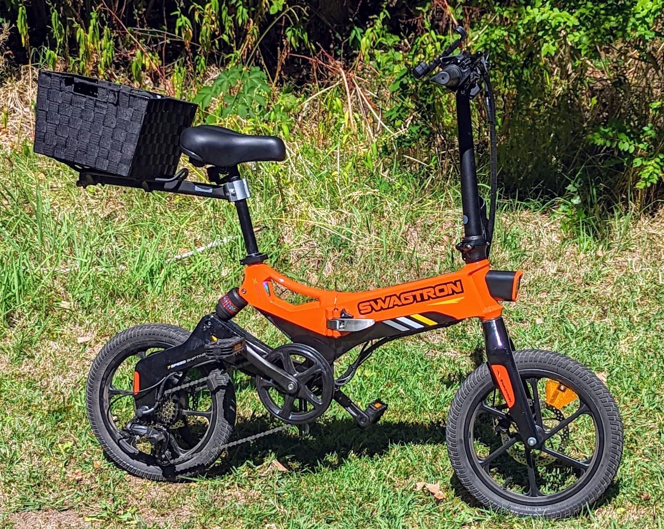 72/mo Finance Swagtron Swagcycle EB7 Elite Plus Folding Electric