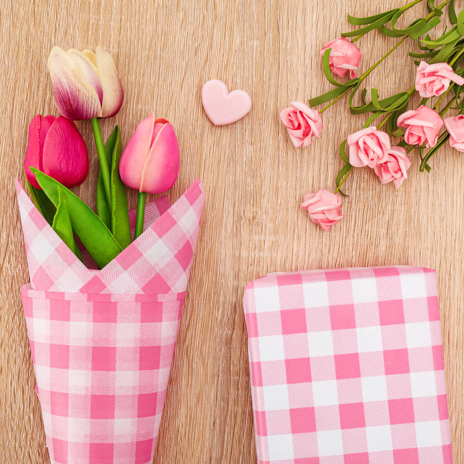 Whaline Lot de 100 feuilles de papier de soie pastel plié plat à carreaux de buffle violet/jaune/rose/vert/bleu pour la maison, sacs cadeaux, décoration d'été, Pâques, anniversaire, 35,6 x 50,8 cm