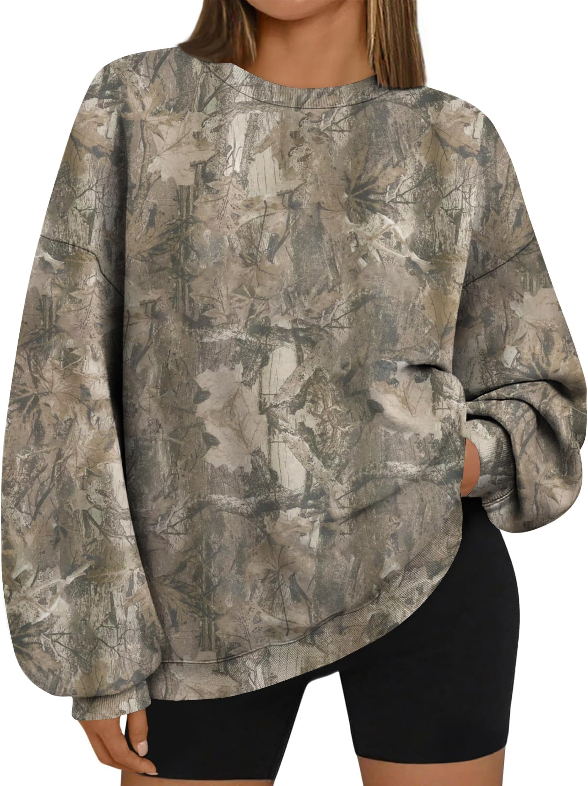 Camo Sweatshirt for Women Oversized Crewneck Sweatshirts Camouflage Fleece Pullover Y2K Maple Leaf Print Camo Hoodie