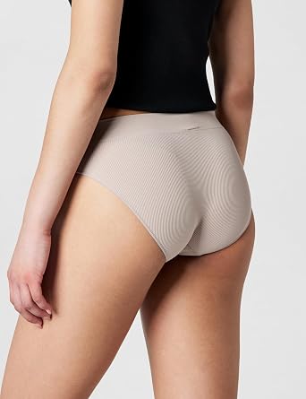 Calvin Klein Women's Microfiber Seamless Rib Bikini Panties, 3 Pack