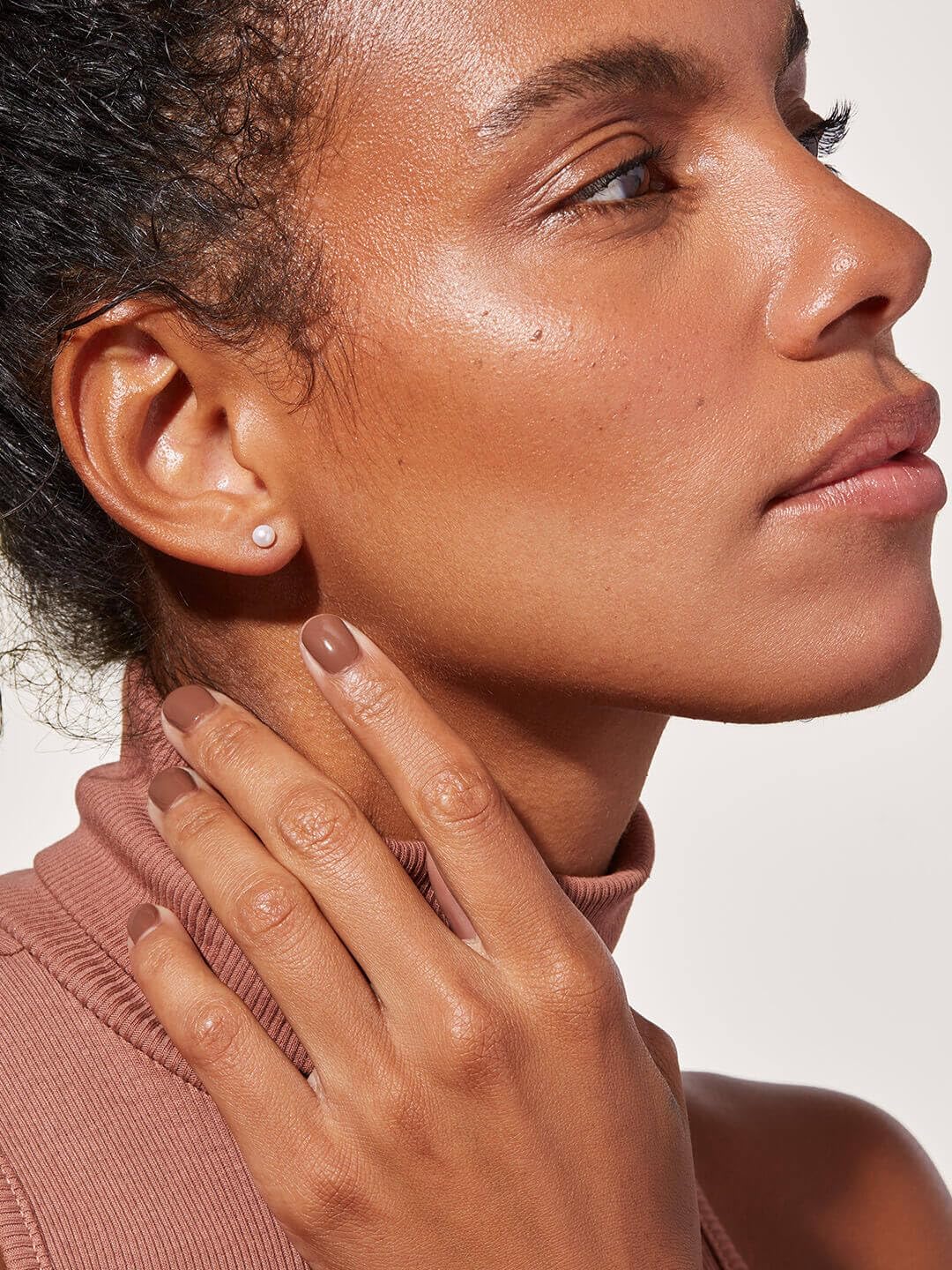 JINERA 5 Pairs Stud Earrings for Women 14K Plated Gold/Silver Pearl Ball Small Stud Earrings Set Cartilage Piercing Hypoallergenic Lightweight Flatback Earrings Jewelry Gifts for Women - Image 3