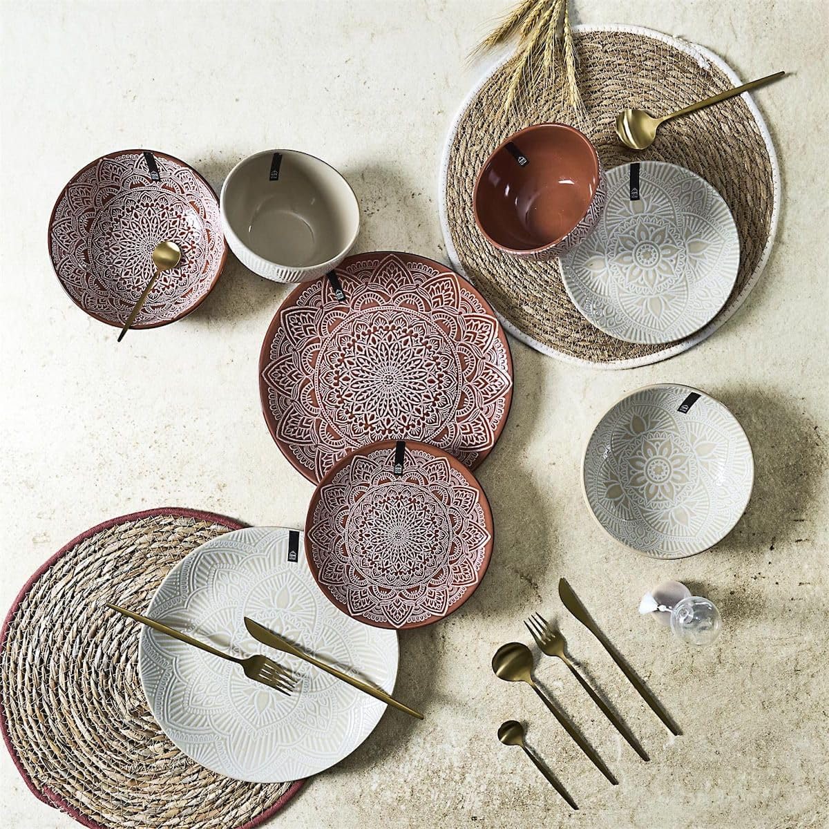 AltoBuy Set de 6 Assiettes Plates en céramique Terracotta Motif Mandala (Ø27 cm) - AKKA