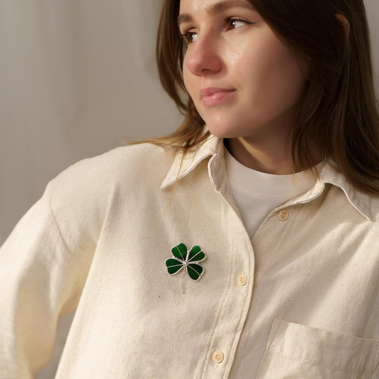 Four Leaf Clover Stained Glass Brooch – Handmade Lucky Charm Jewelry, Nature Inspired Art Pin, Unique Gift Accessory