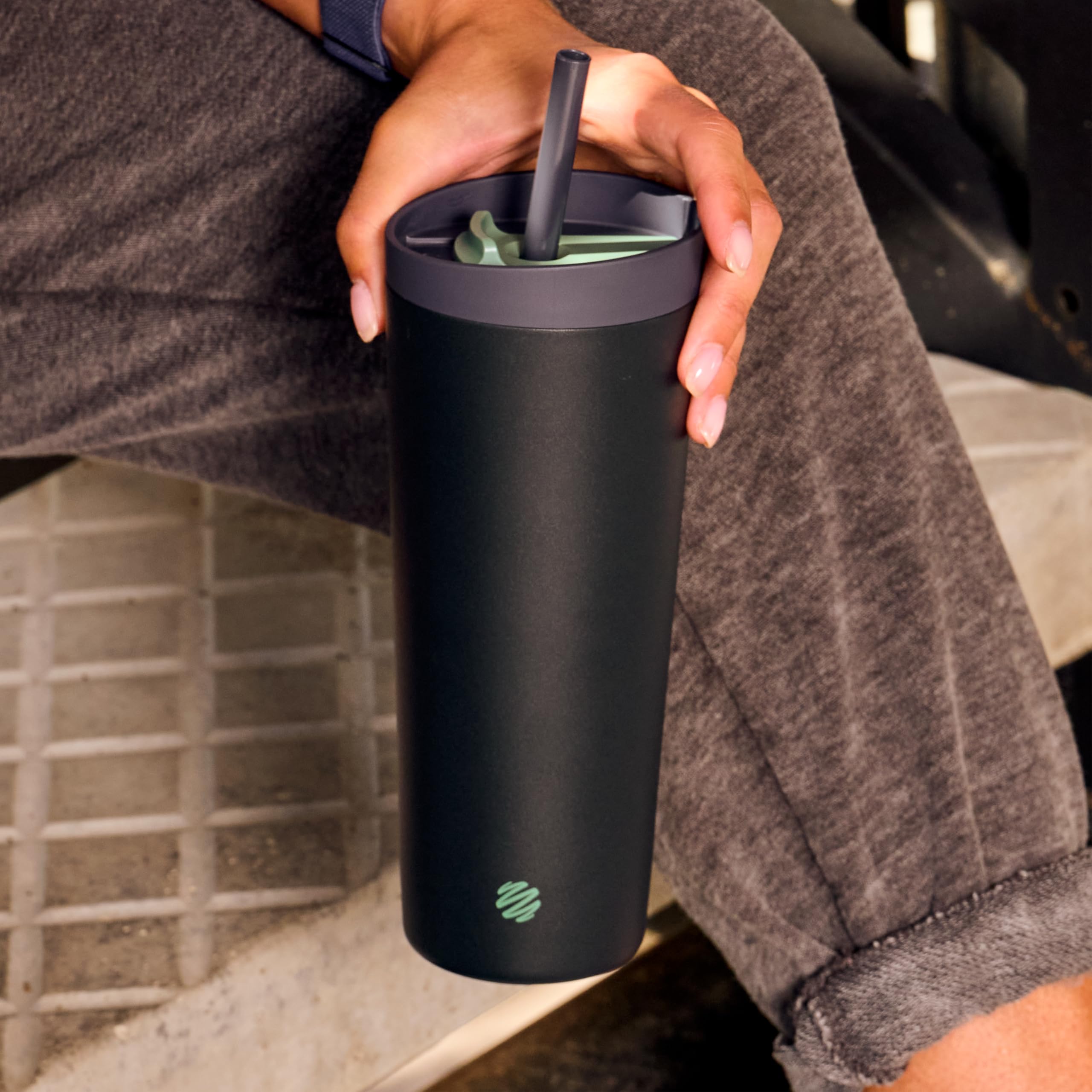 Amazon.co.jp: ブレンダーボトル 2-in-1 Shaker Tumbler シェイカー