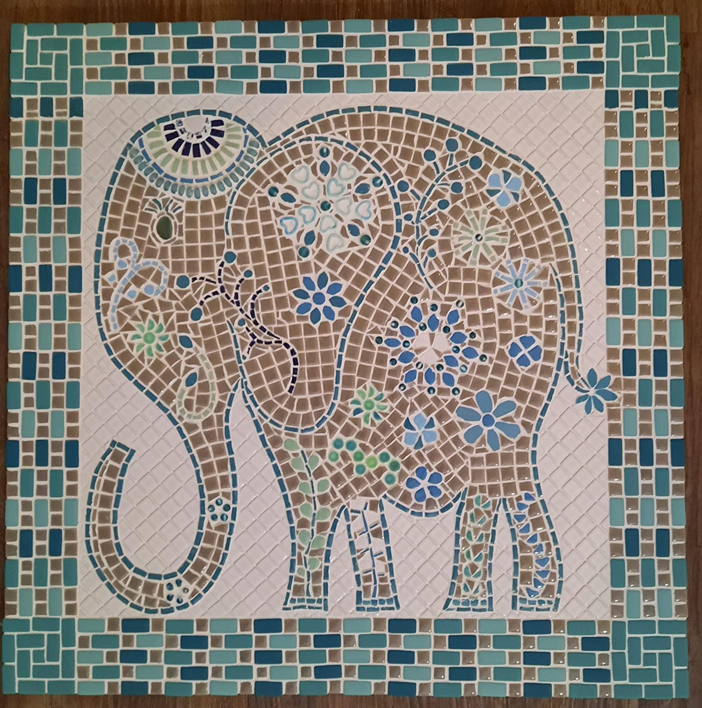 500g Square Ceramic Mosaic Tiles, 500PCS 1 * 1CM Handmade Making Creative Micro Mosaic Pieces for Lovers DIY Mosaic Projects and Home Decorations (Iridescent Sky Blue) image 5