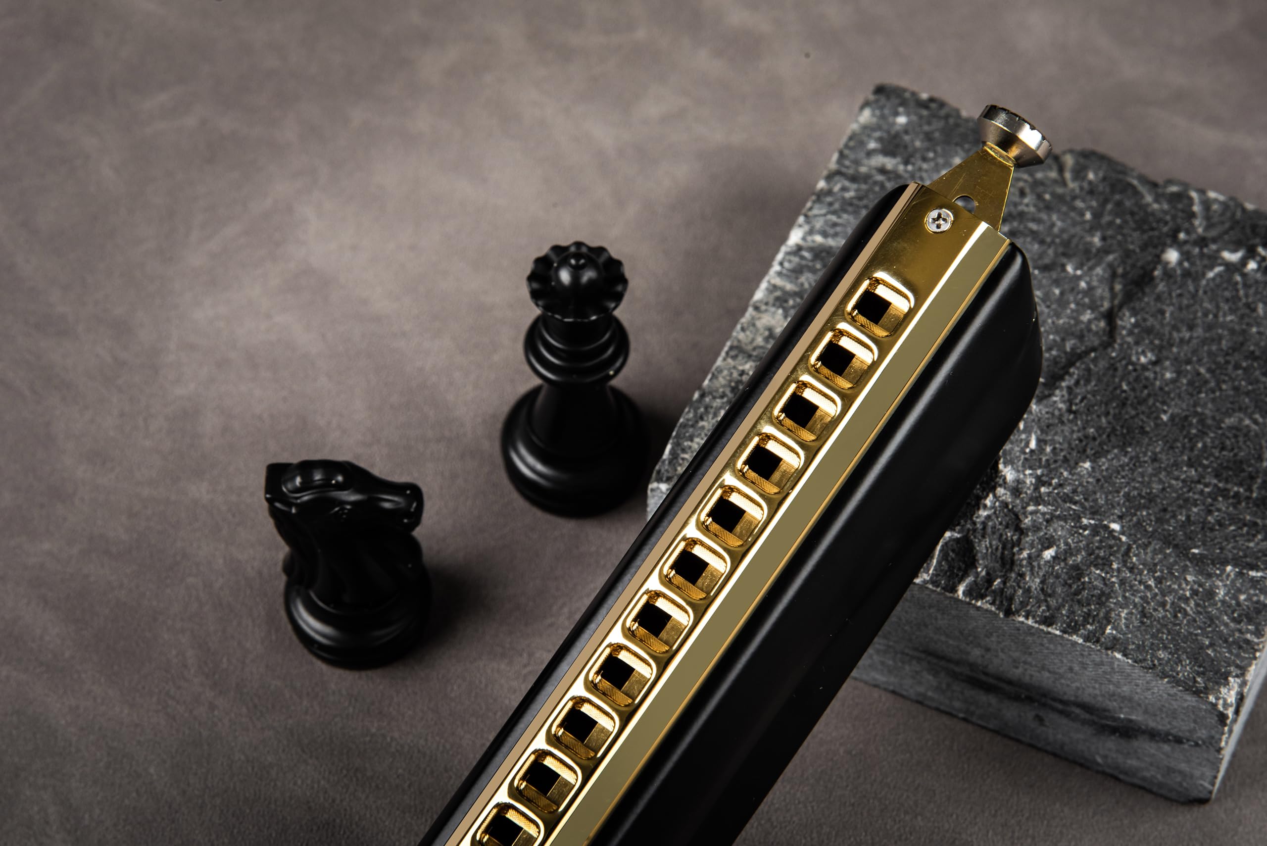 EAST TOP Romance Harmonica chromatique professionnel à 14 trous pour adultes, étudiants et joueurs de groupe en do