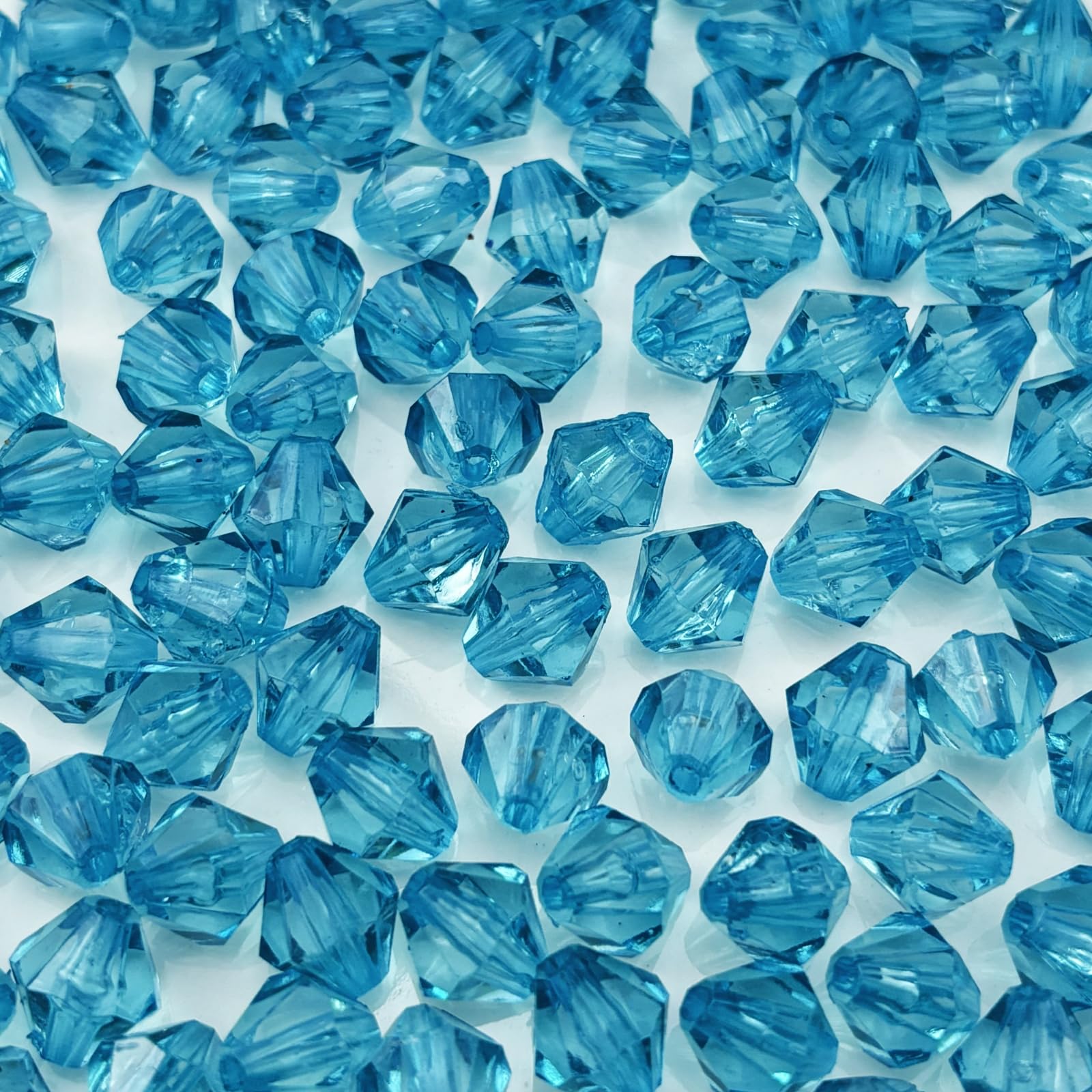 YHYPOCI 100pcs 12mm Acrylic Bicone Beads Faceted Acrylic Crystal Spacer Beads for Bracelet Necklace Earring Keychain Jewelry Making Crafts(Lake Blue)