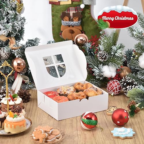 Vista 20 de COTOPHER 18 cajas de galletas de Navidad con ventana, cajas blancas de panadería de 4 x 4 x 2.5 pulgadas para regalo, mini cajas de pastel
