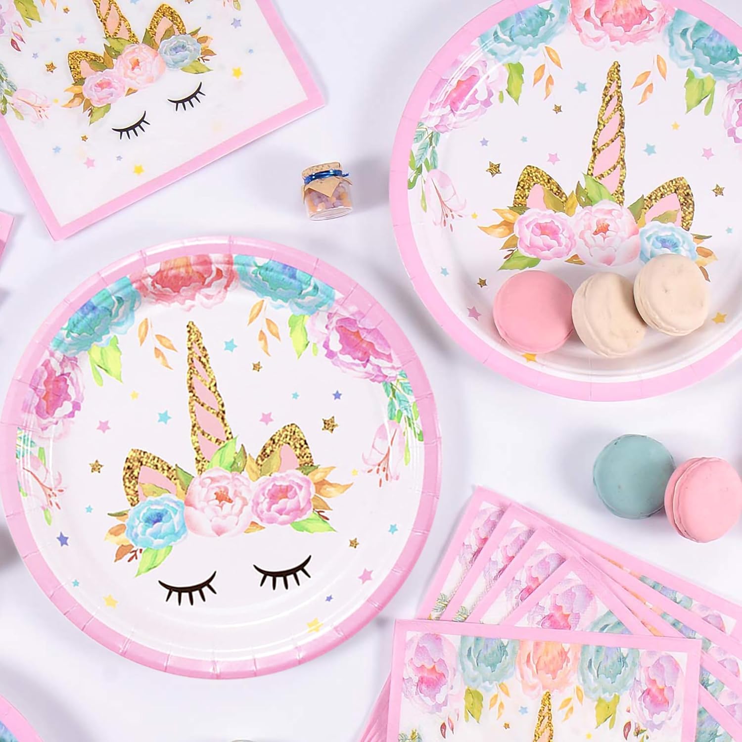 oneBest Unicorn Plates and Napkins, 16 Serves