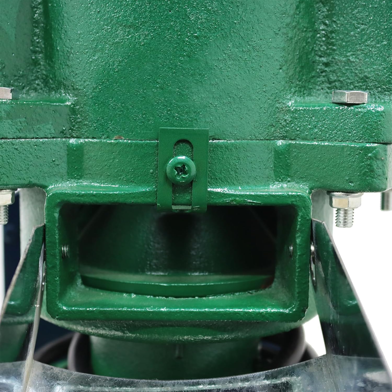 Animal Feed Pellet Mill Machine 8mm Feed Pellet Machine with 3 Head Rollers for Poultry Livestock Farm 220v 4.5kw 330lb/h