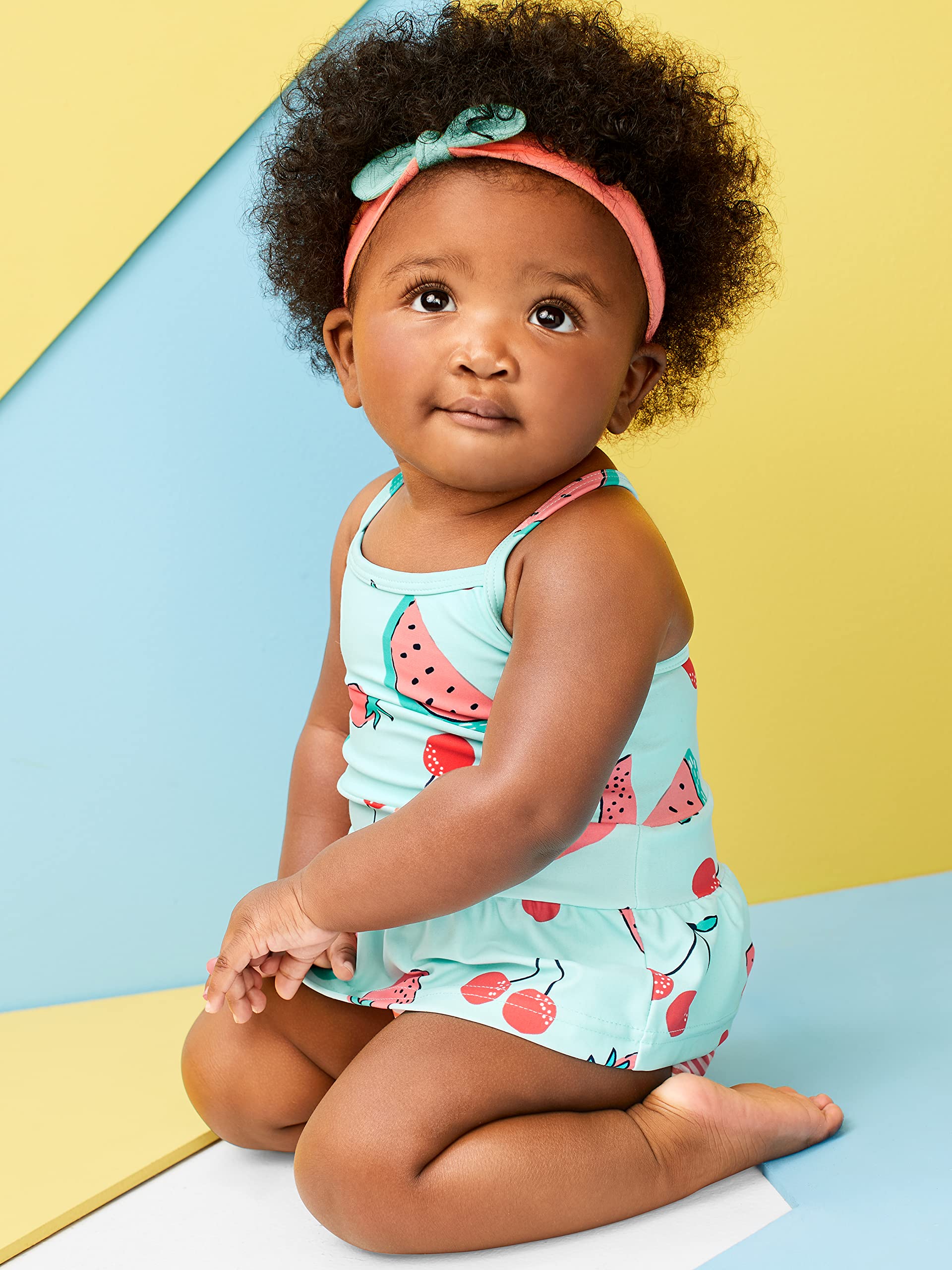 Simple Joys by Carter's 3-Piece Assorted Rashguard Sets Ensemble de Maillot dermoprotecteur Bébé Fille (Lot de 1)