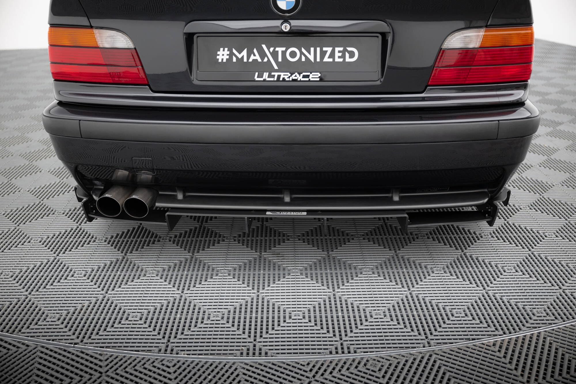 Maxton Design Pro Street Heckdiffusor für BMW E36 M3 Coupe, Cabrio, Limousine mit ABE