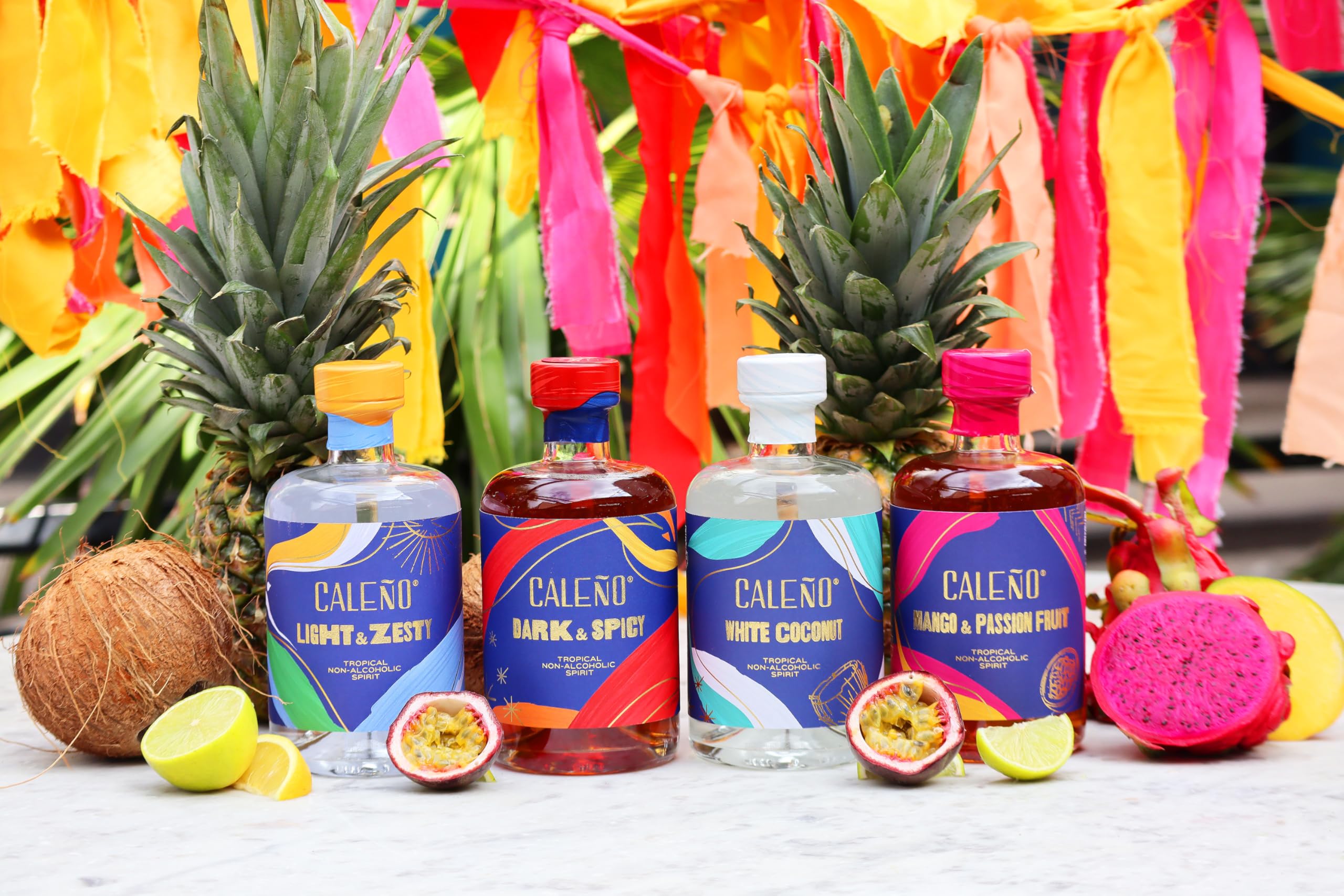Caleño Mangue et fruit de la passion | Spiritueux sans alcool | Alternative au rhum tropical sans alcool | Faible teneur en calories et sans sucre | Sans gluten et végétalien | 50 cl