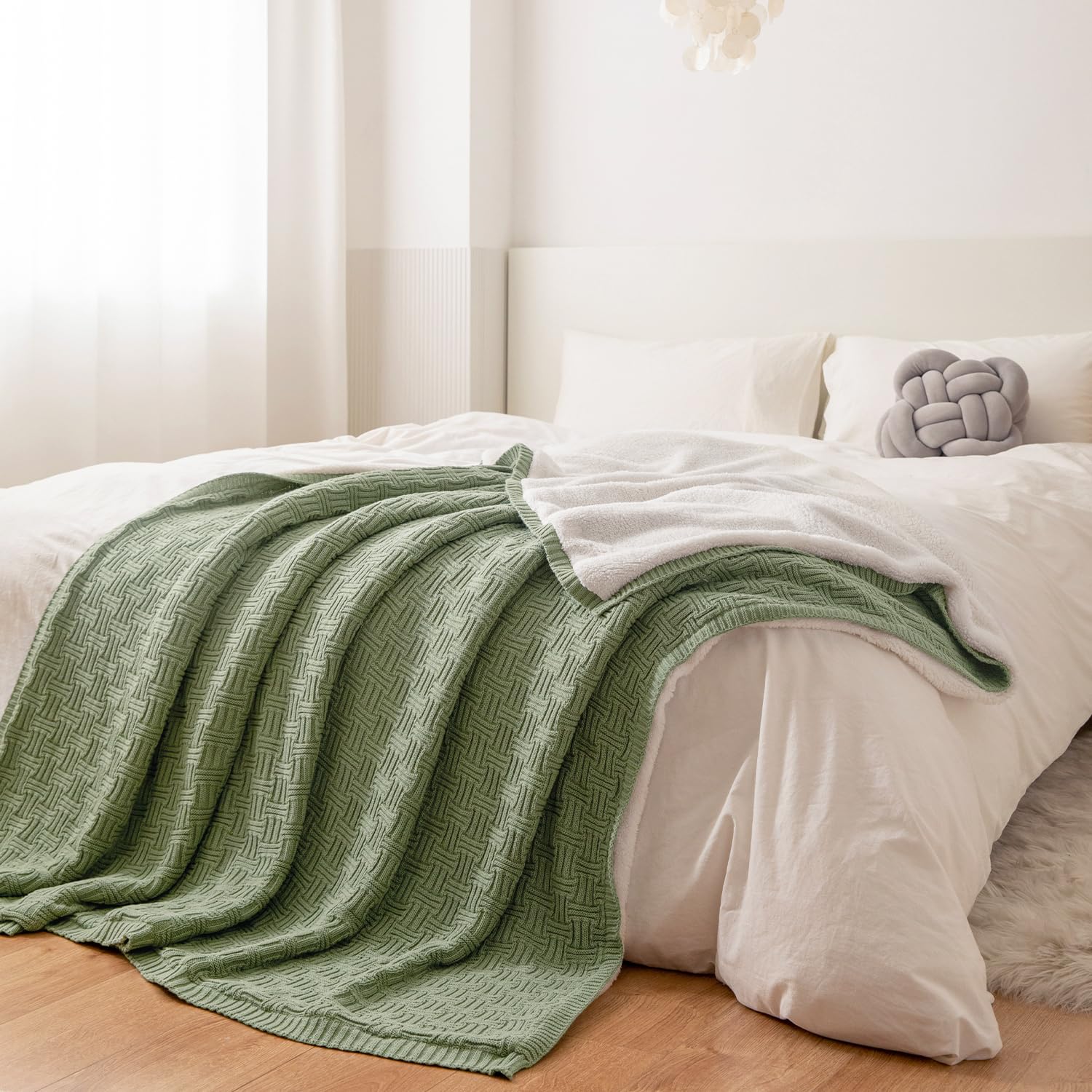 MYLUNE Home Sherpa Decke Baumwolle Strickdecke Öko-Tex 180x200cm 660GSM Dicke Kuscheldecke Flauschig Sofadecke Wohndecke Tagesdecke Bettüberwurf Warme Gehäkelte Decke Herbst Winter Blanket Olivgrün