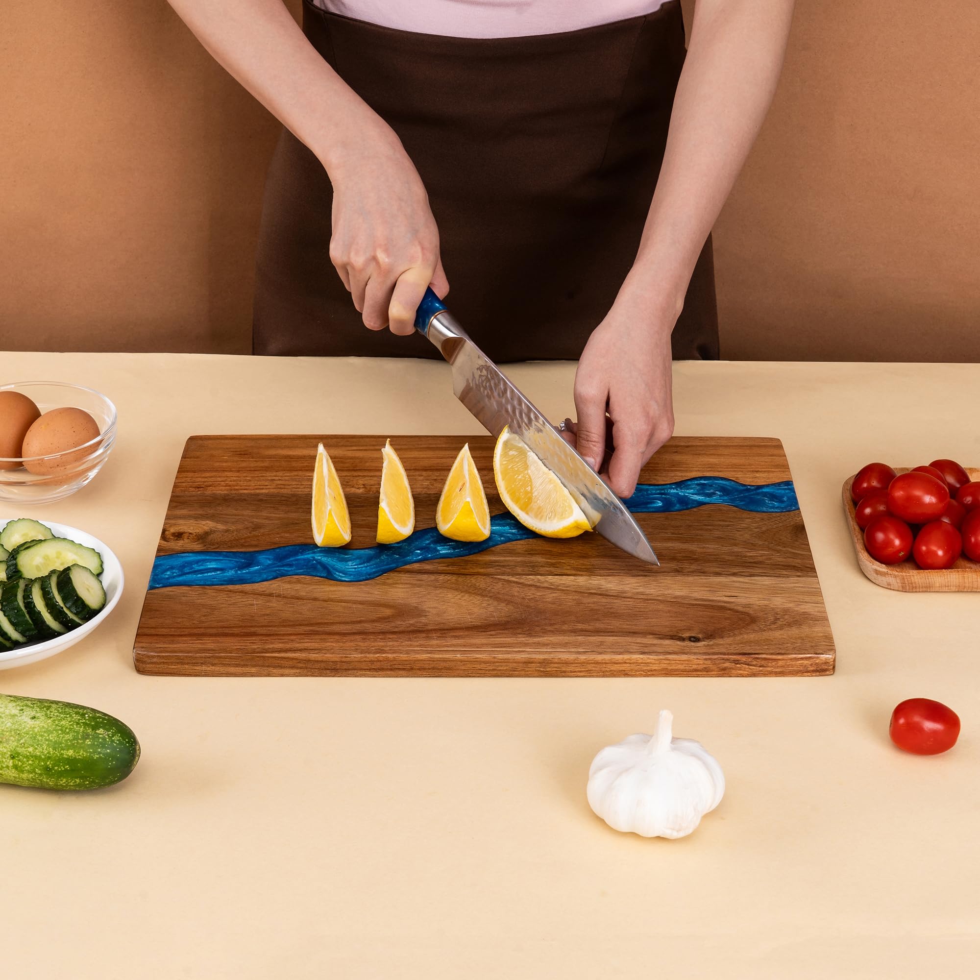 Amazon.com: Handcrafted Blue River Epoxy Resin Art Cutting Board