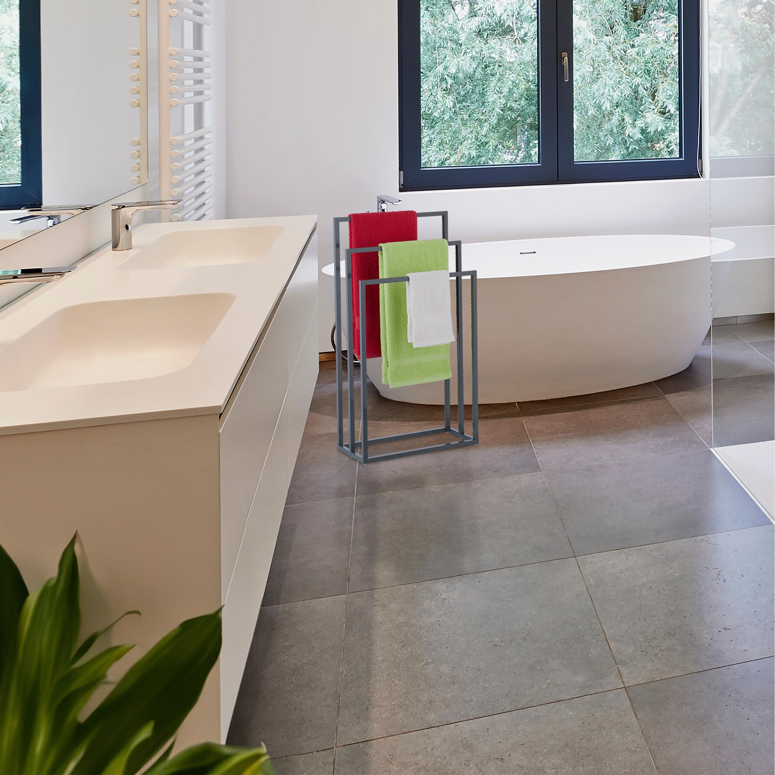 Relaxdays Piantana Portasciugamani, Autoportante con 3 Bracci, Acciaio, Appendi Asciugamani HLP 83x46x21 cm, Antracite